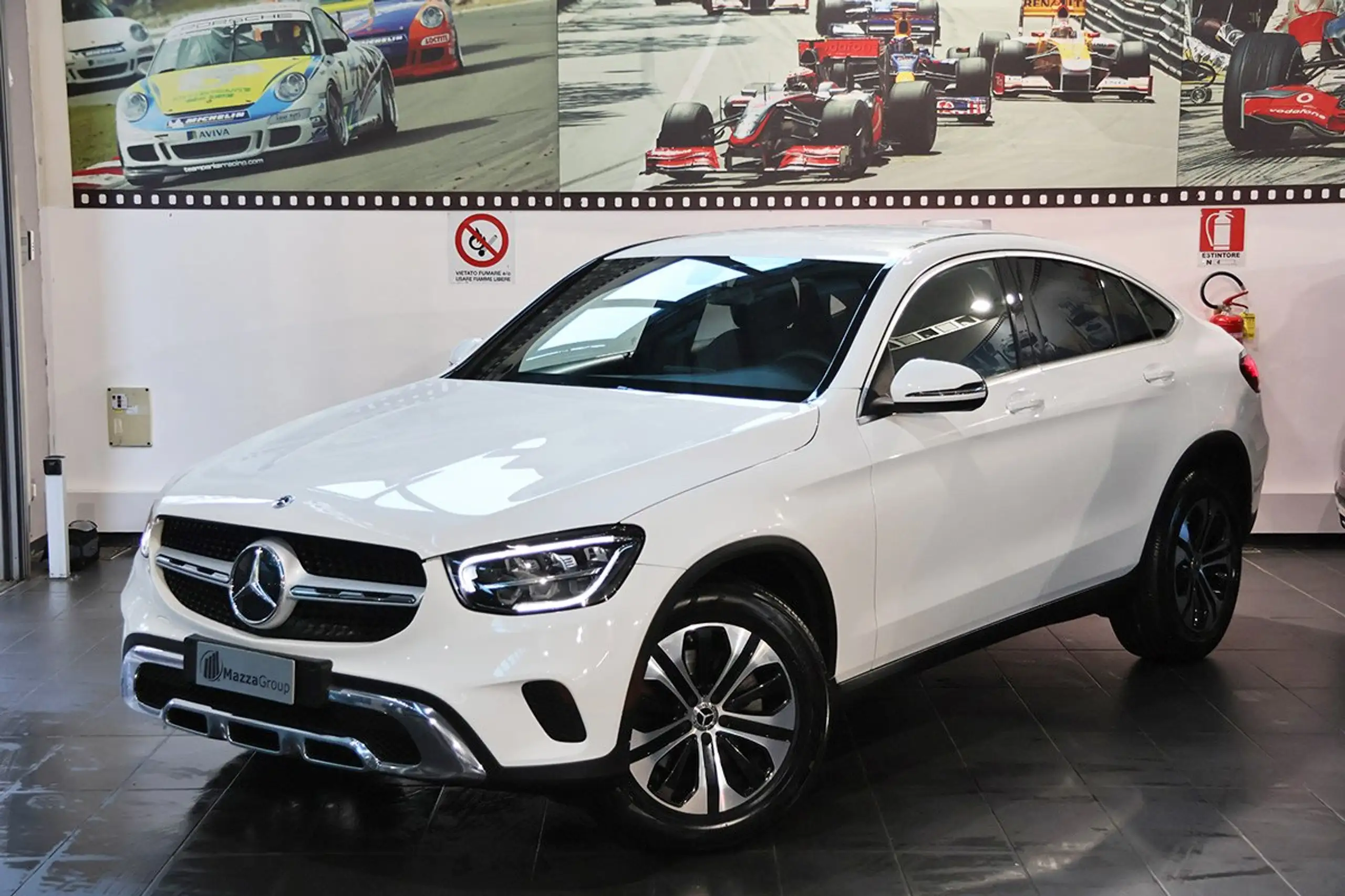 Mercedes-Benz - GLC 220