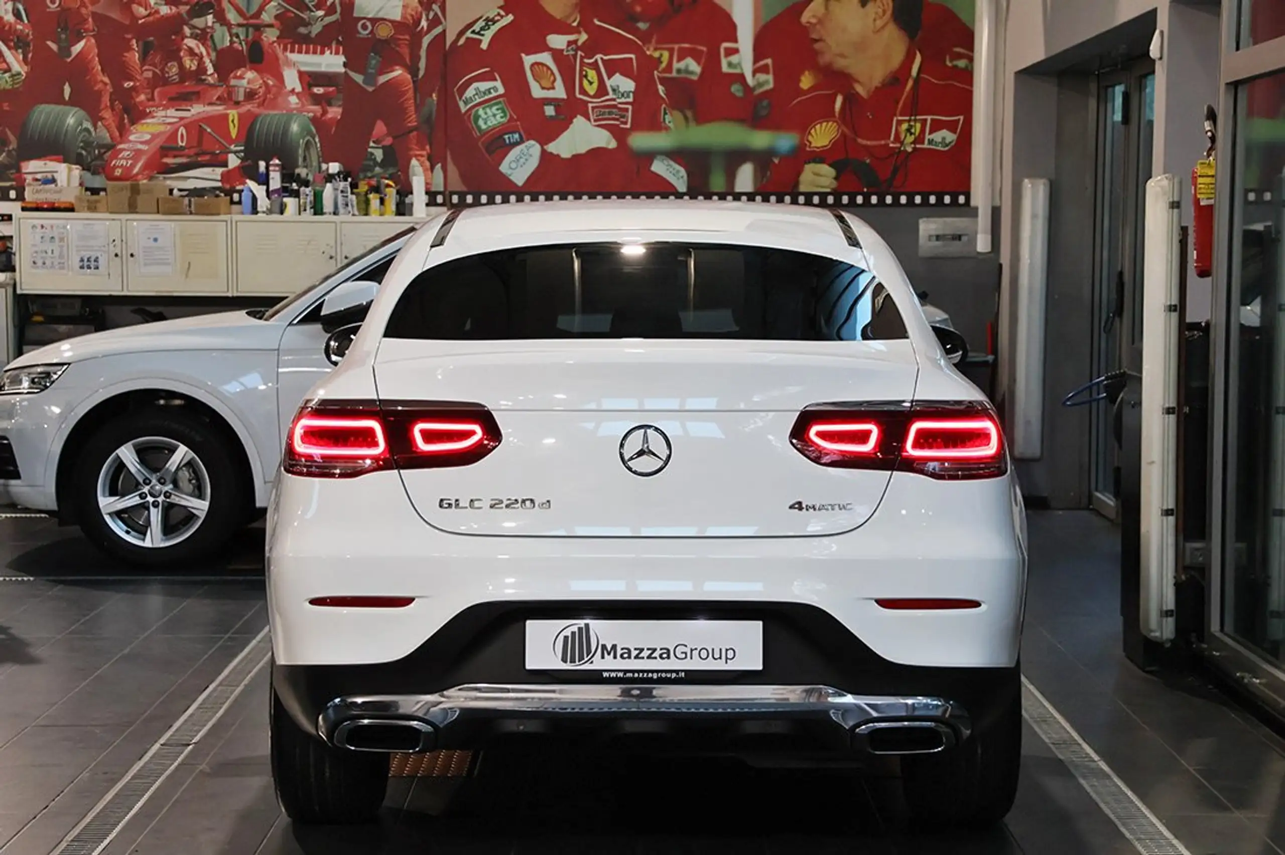 Mercedes-Benz - GLC 220