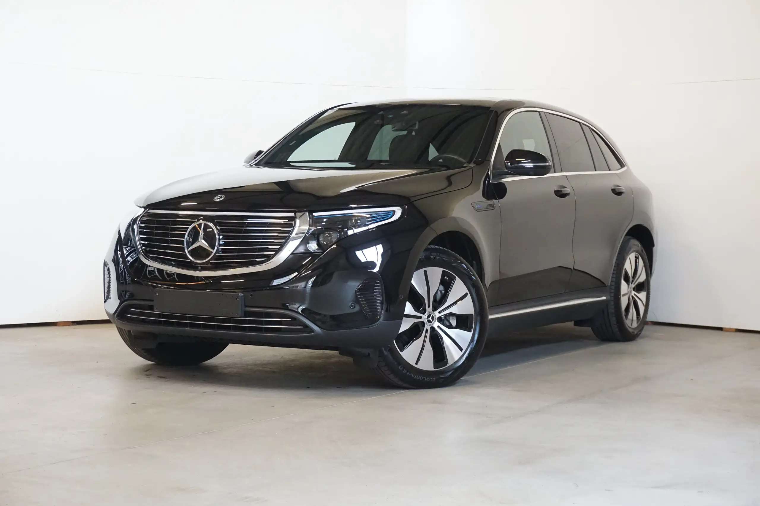 Mercedes-Benz - EQC 400