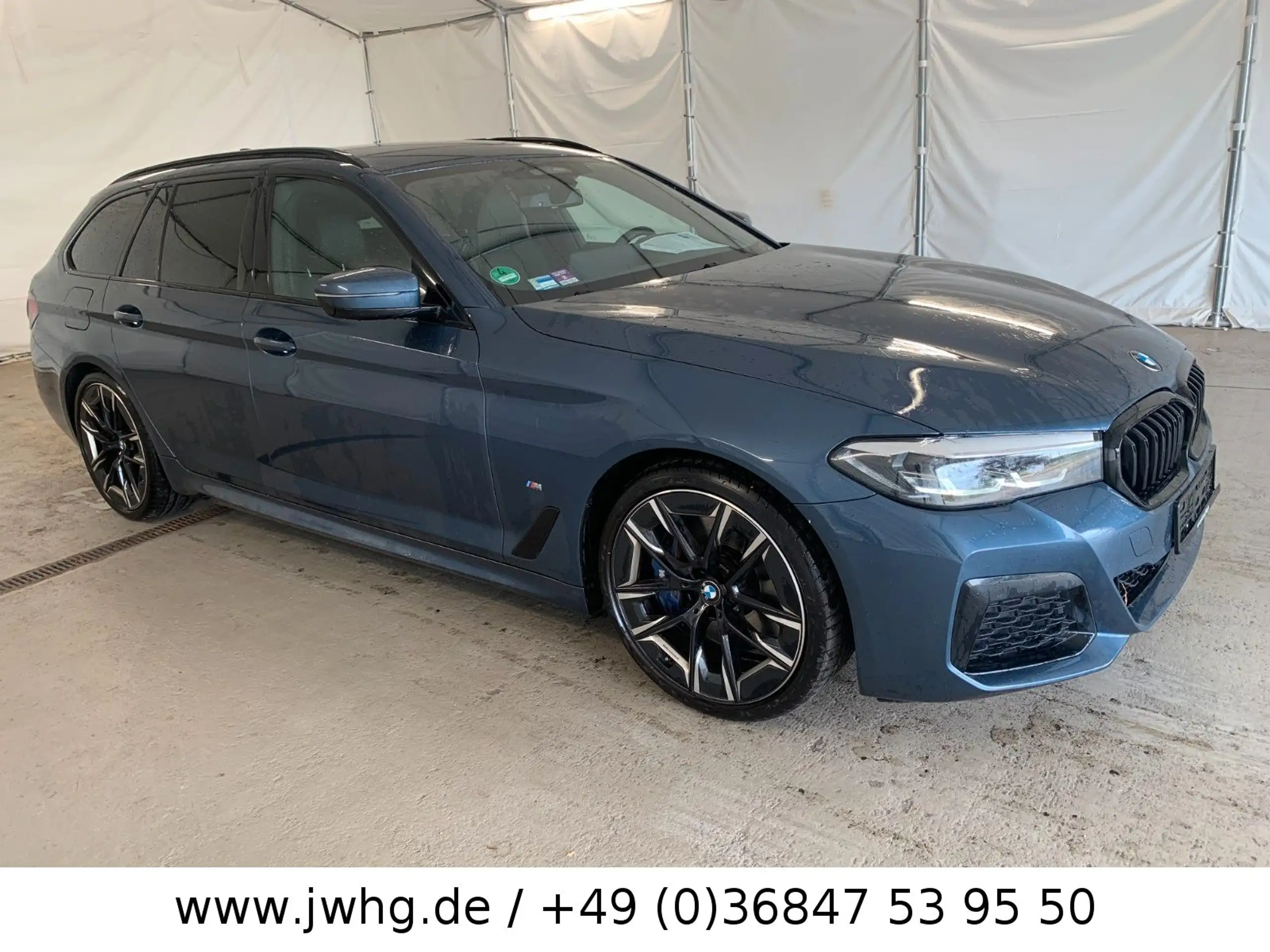 BMW - 530