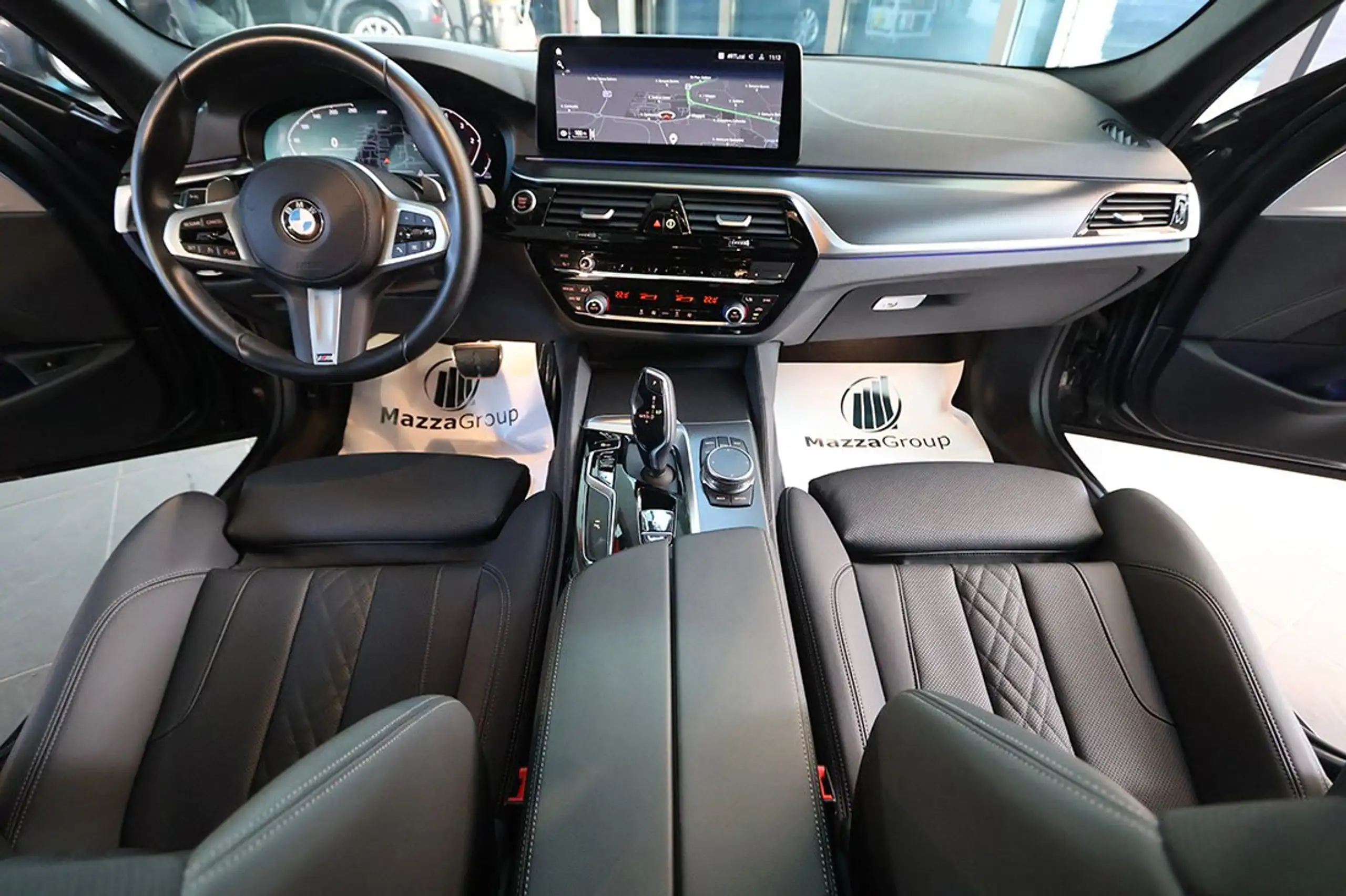 BMW - 520