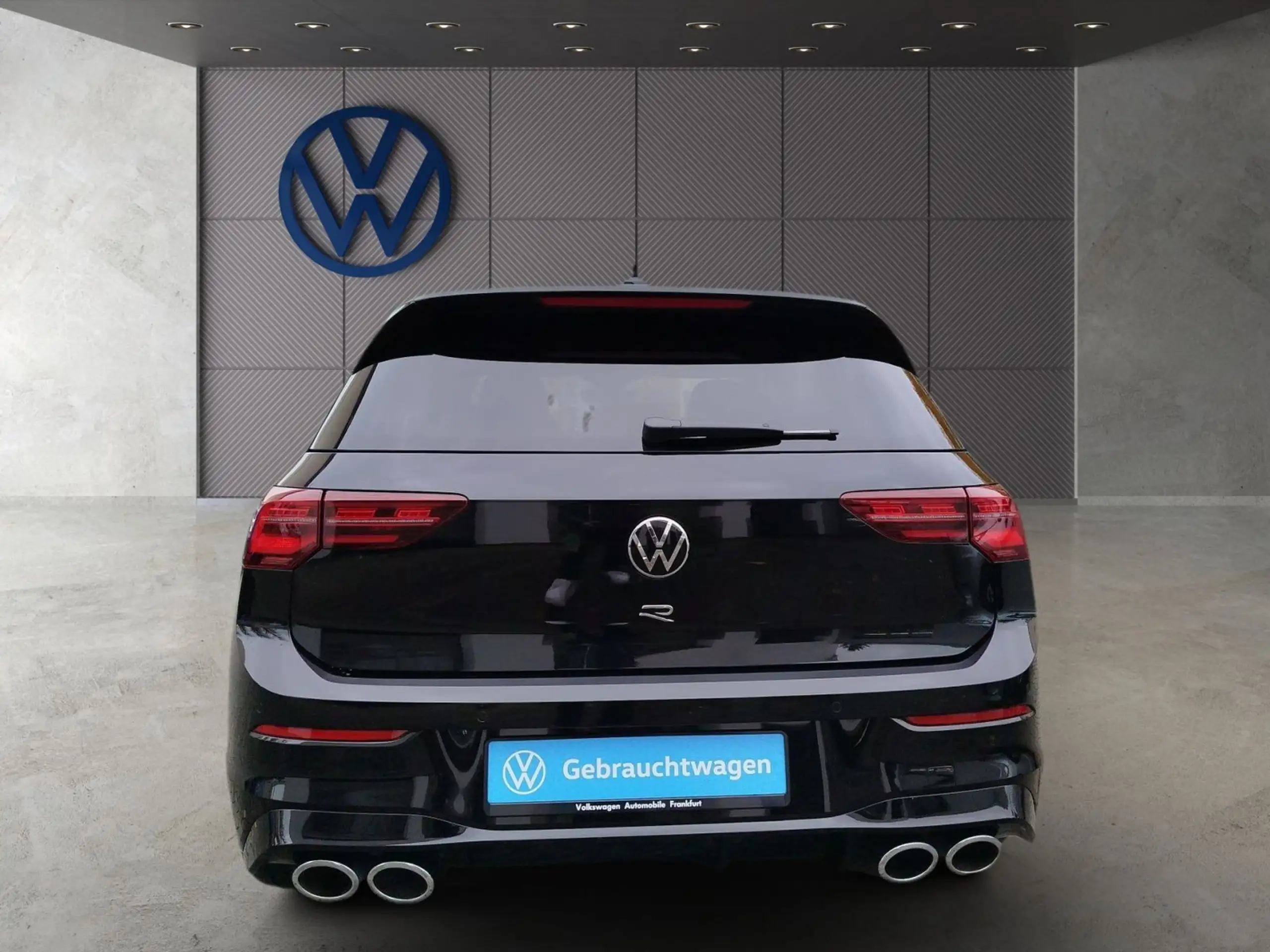 Volkswagen - Golf