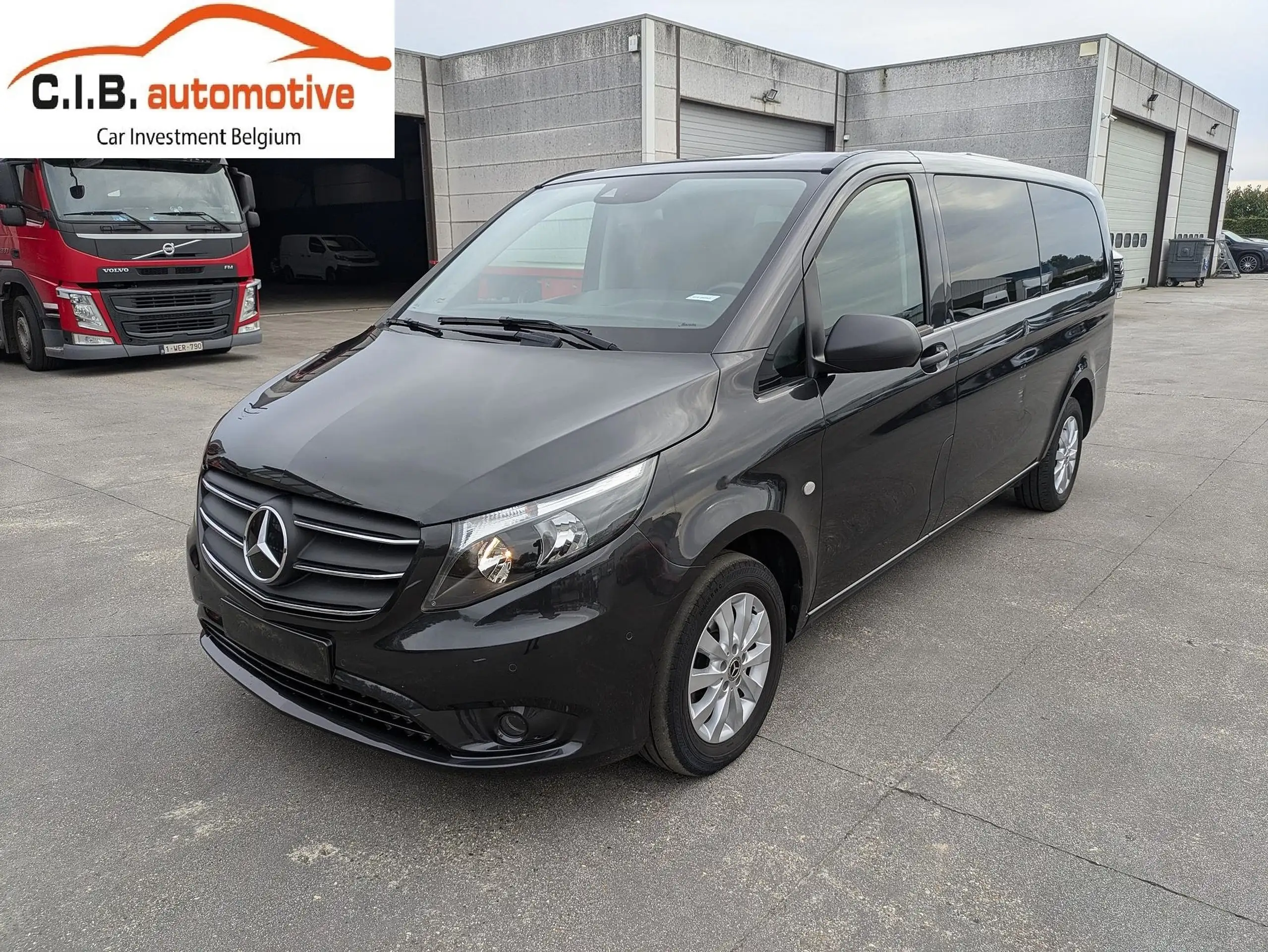 Mercedes-Benz - Vito