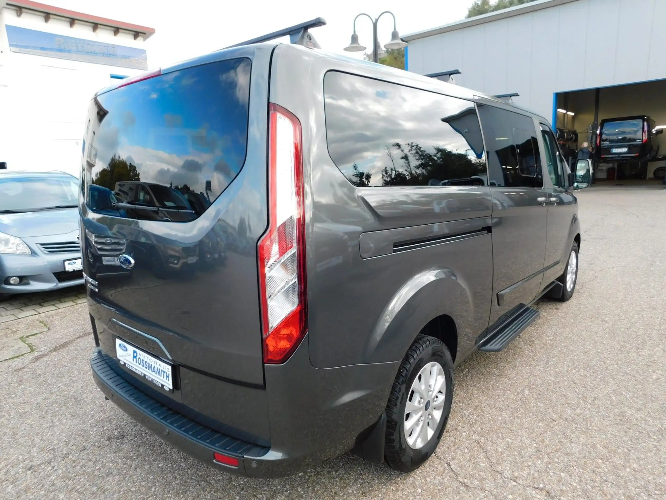 Ford - Tourneo Custom