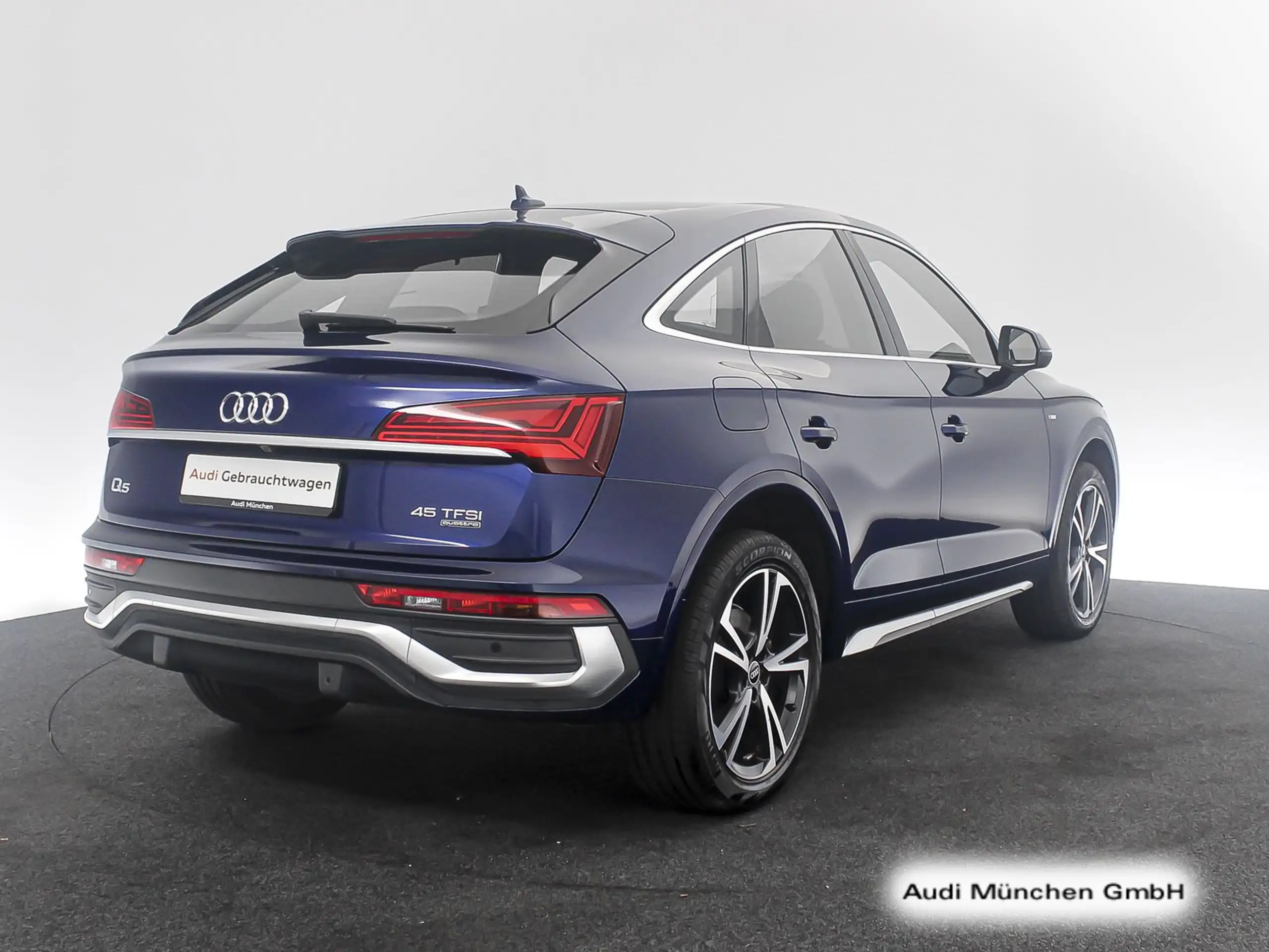 Audi - Q5