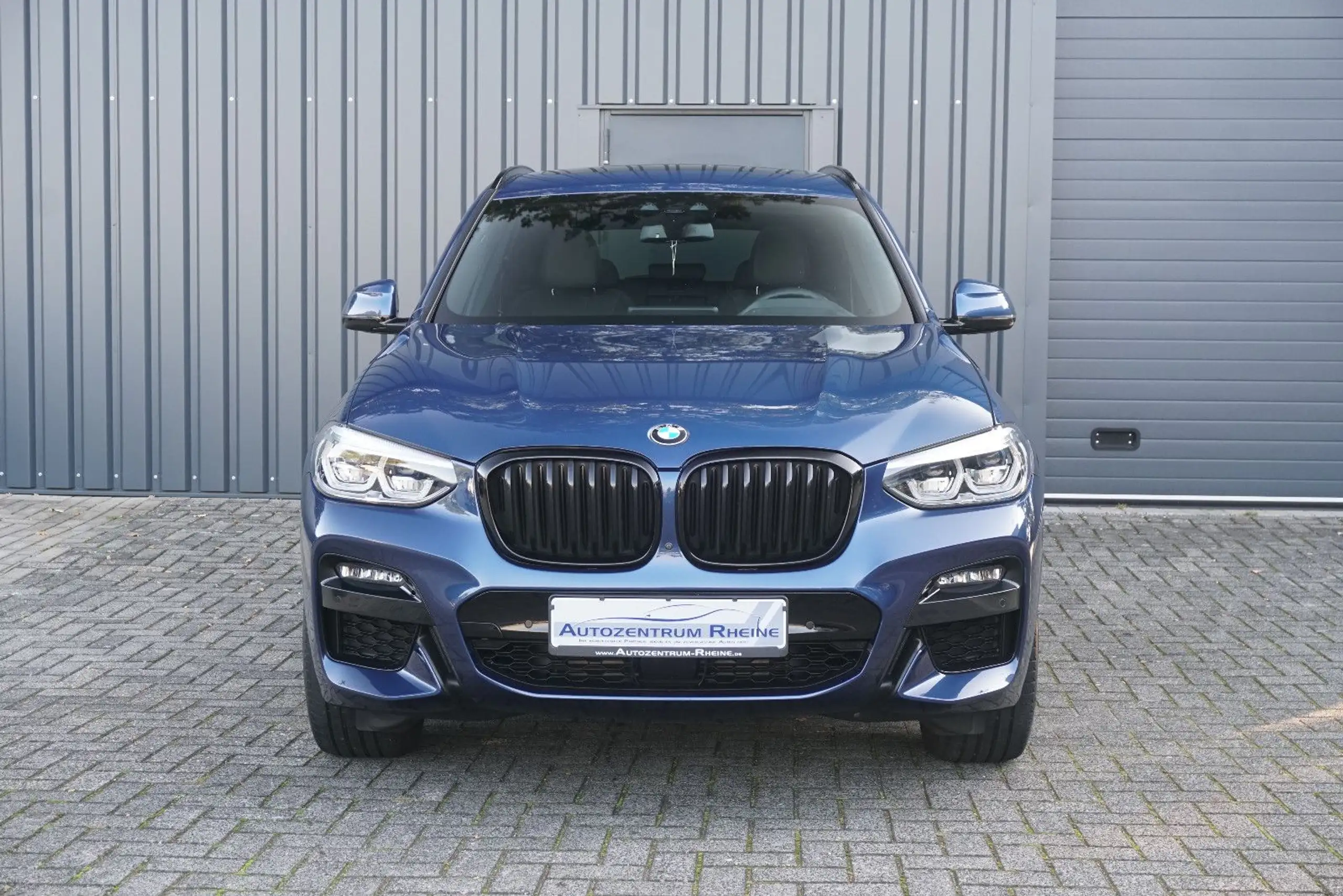 BMW - X3