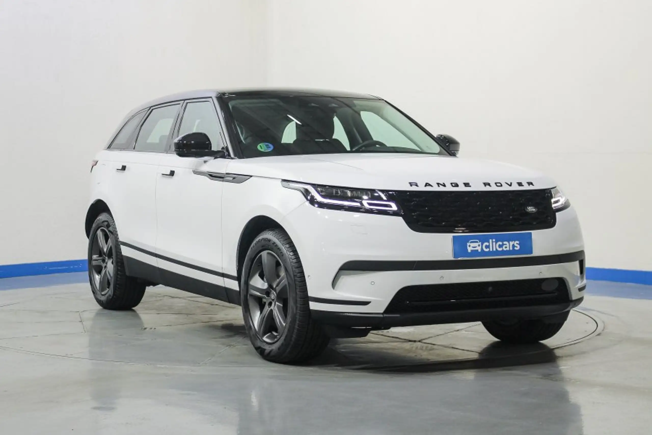 Land Rover - Range Rover Velar