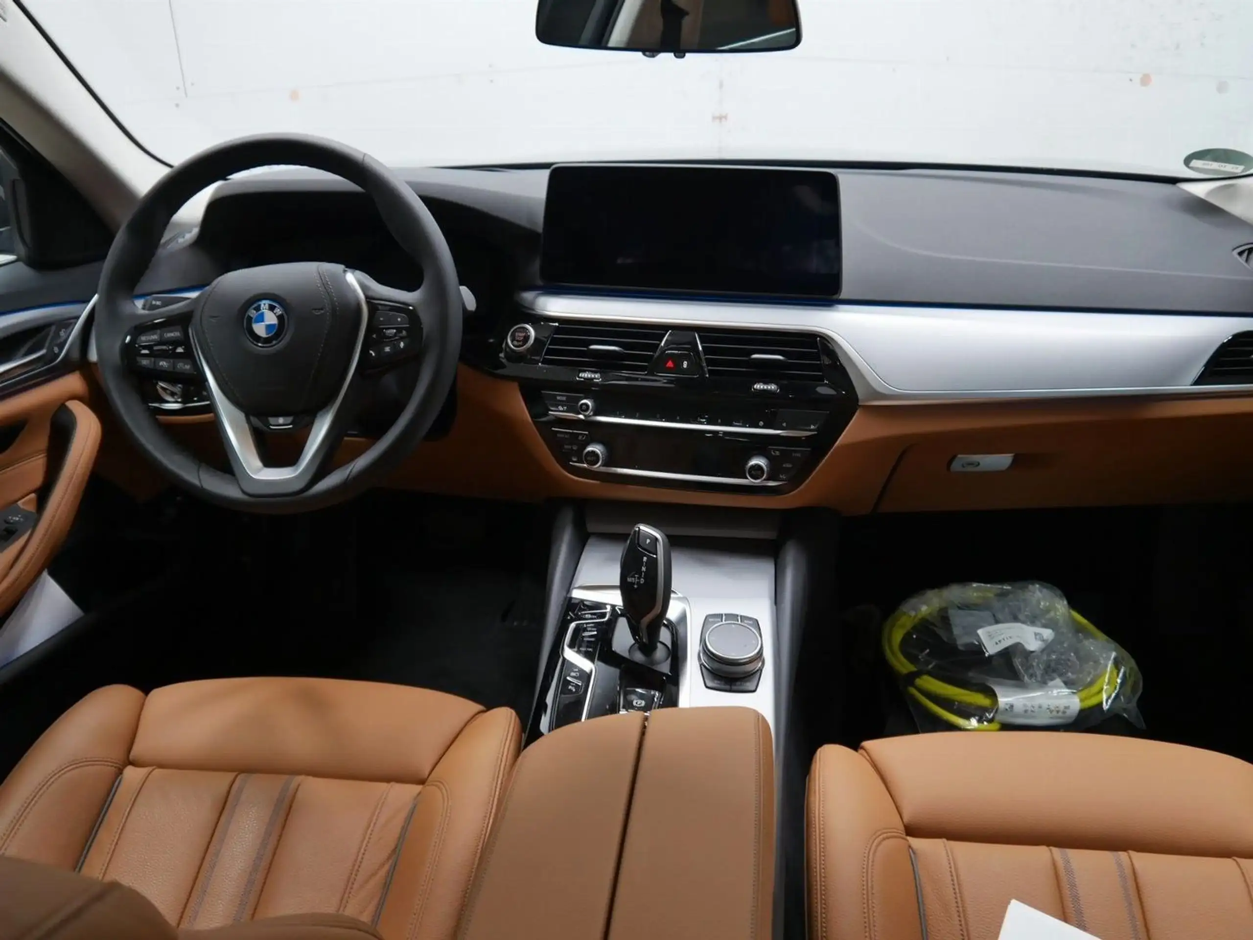 BMW - 530