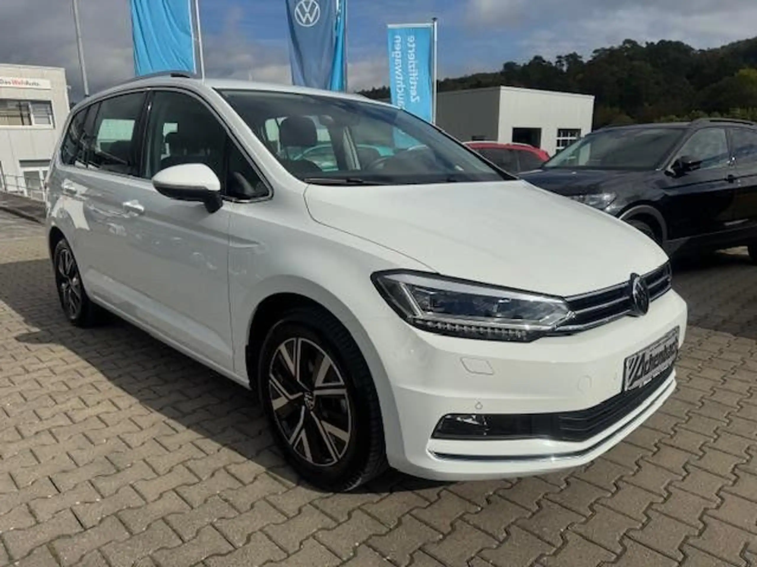 Volkswagen - Touran