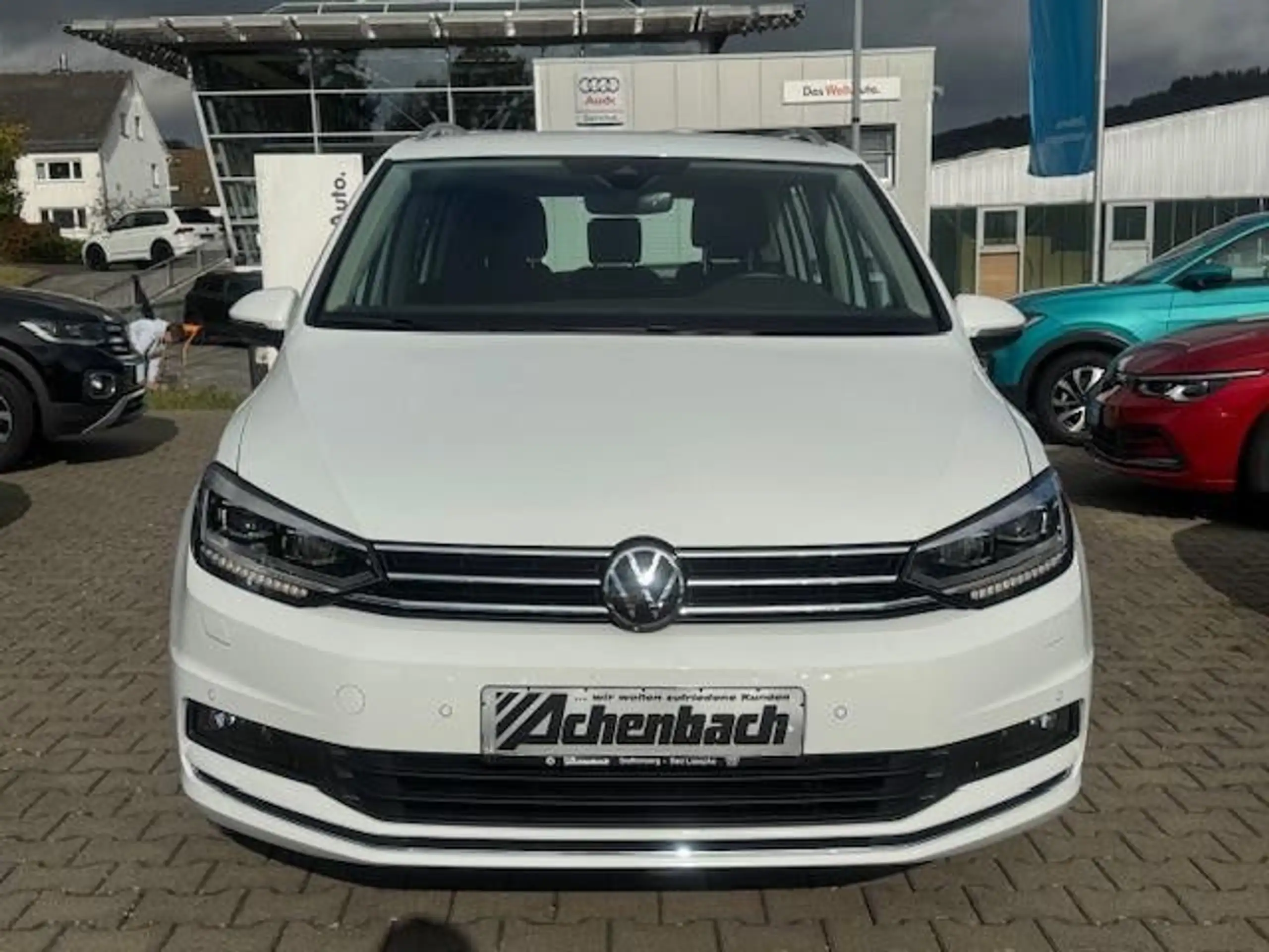 Volkswagen - Touran