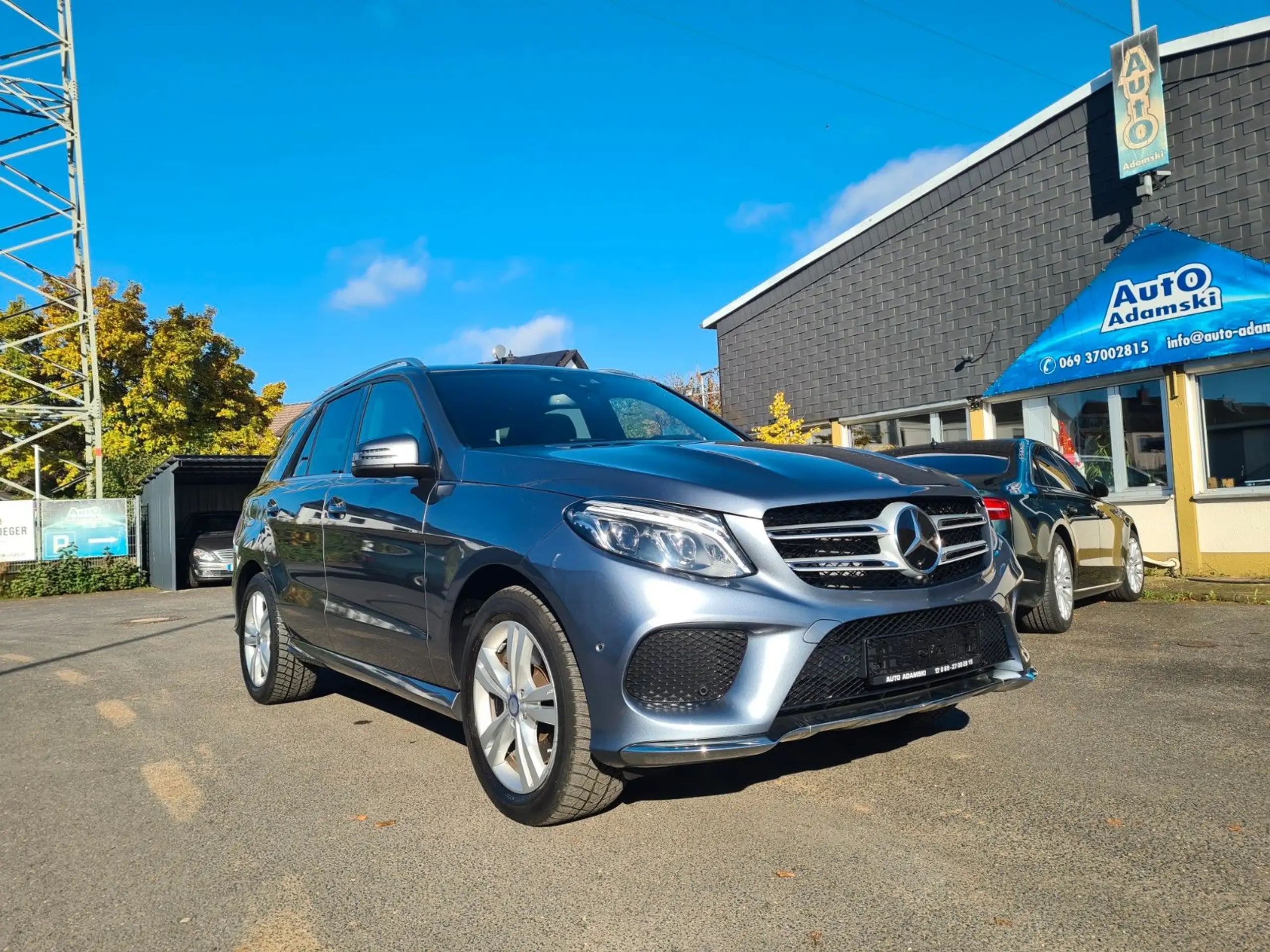 Mercedes-Benz - GLE 350