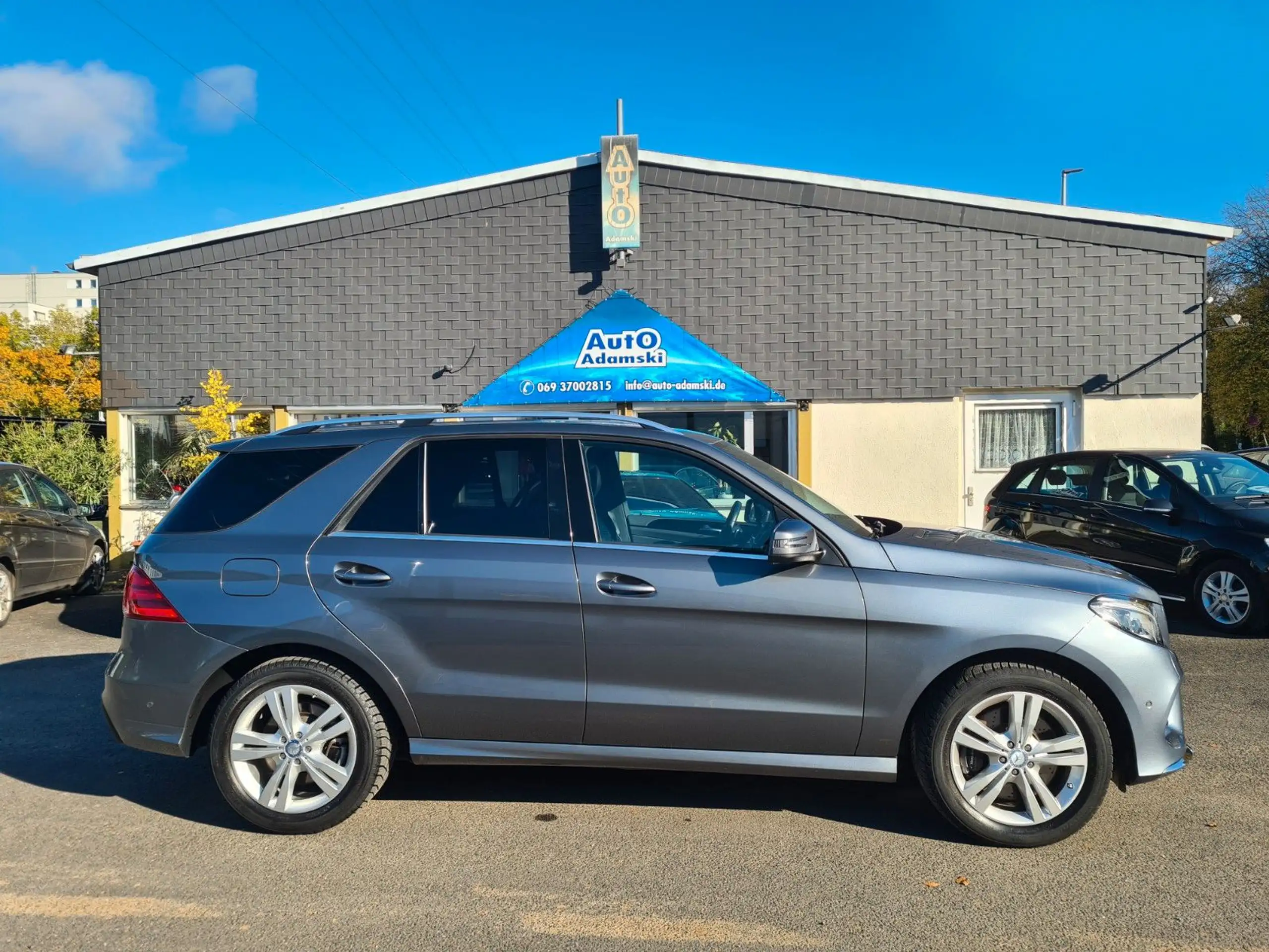 Mercedes-Benz - GLE 350