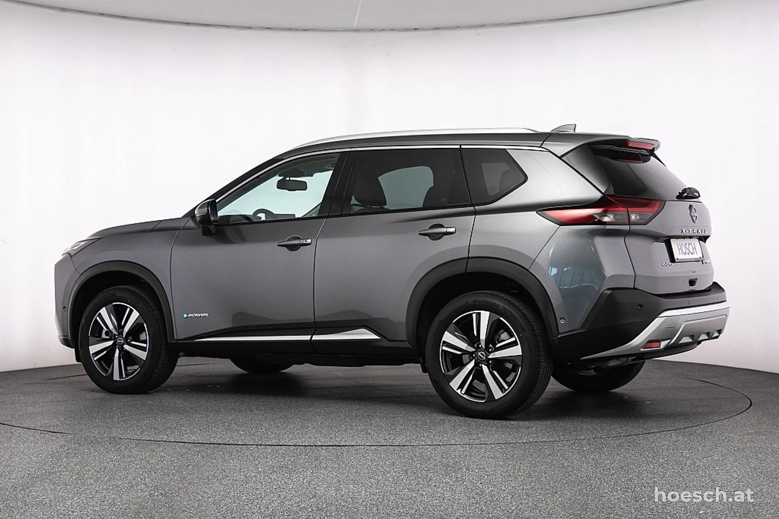 Nissan - X-Trail