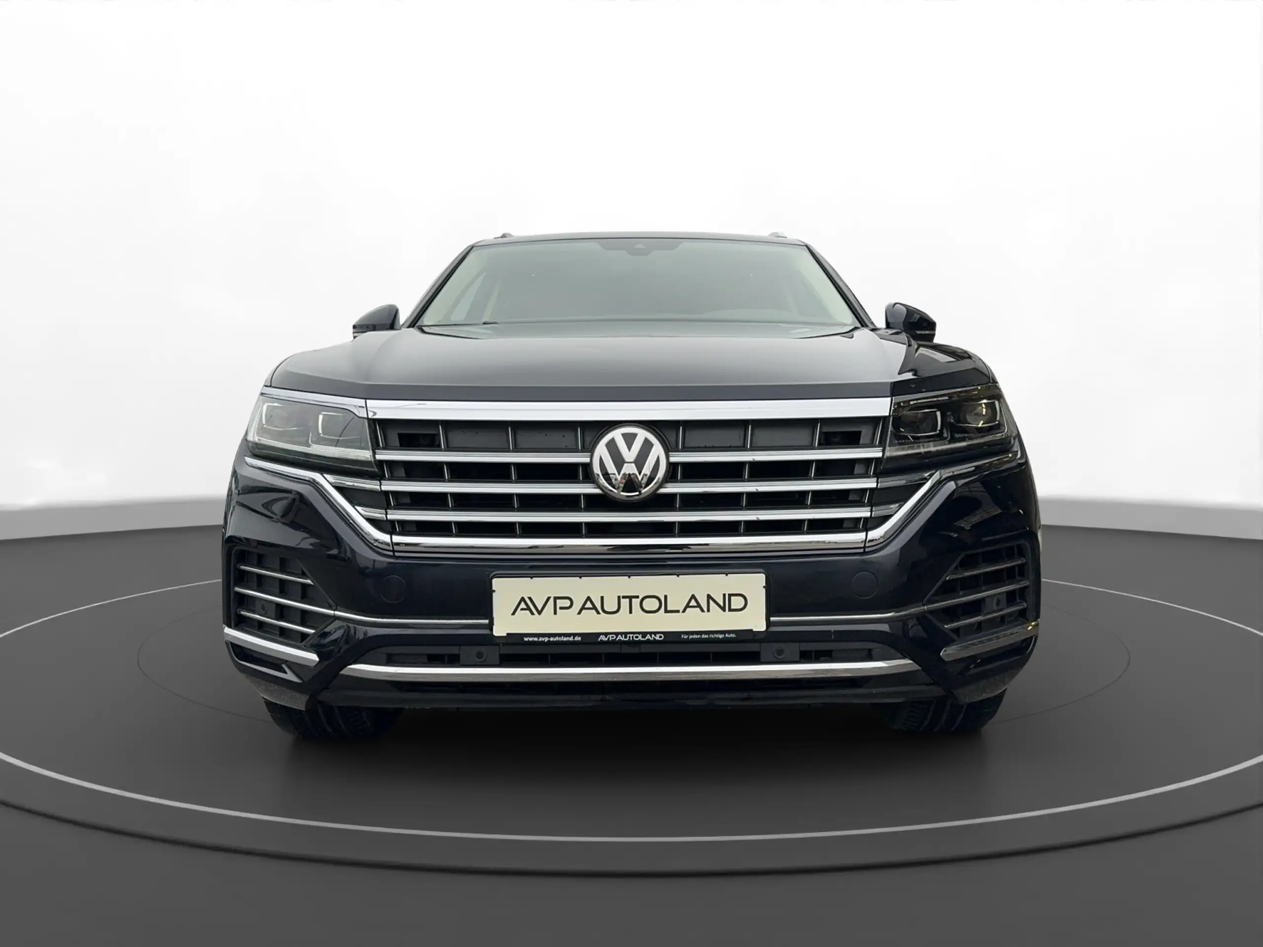 Volkswagen - Touareg