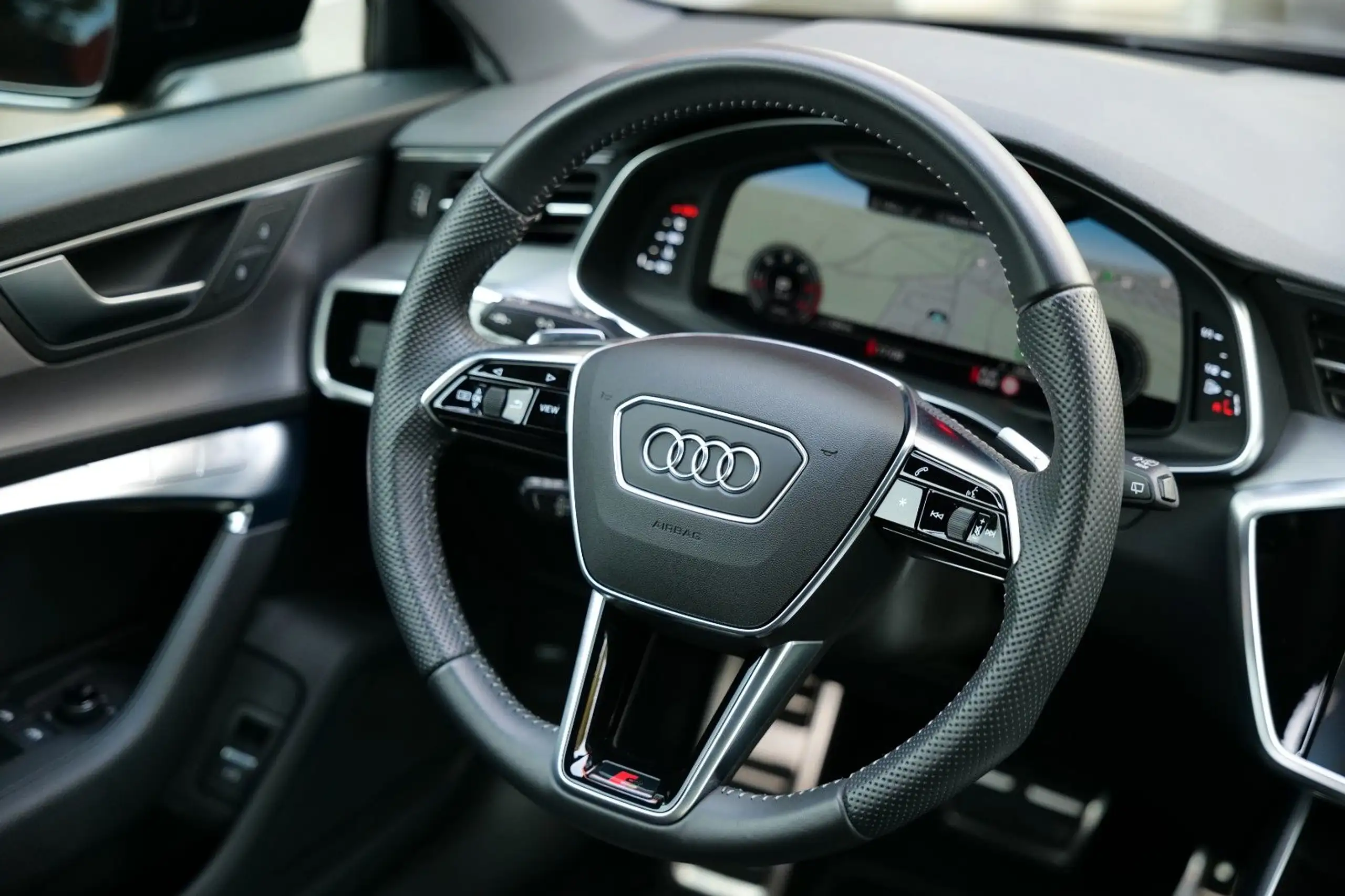 Audi - A6