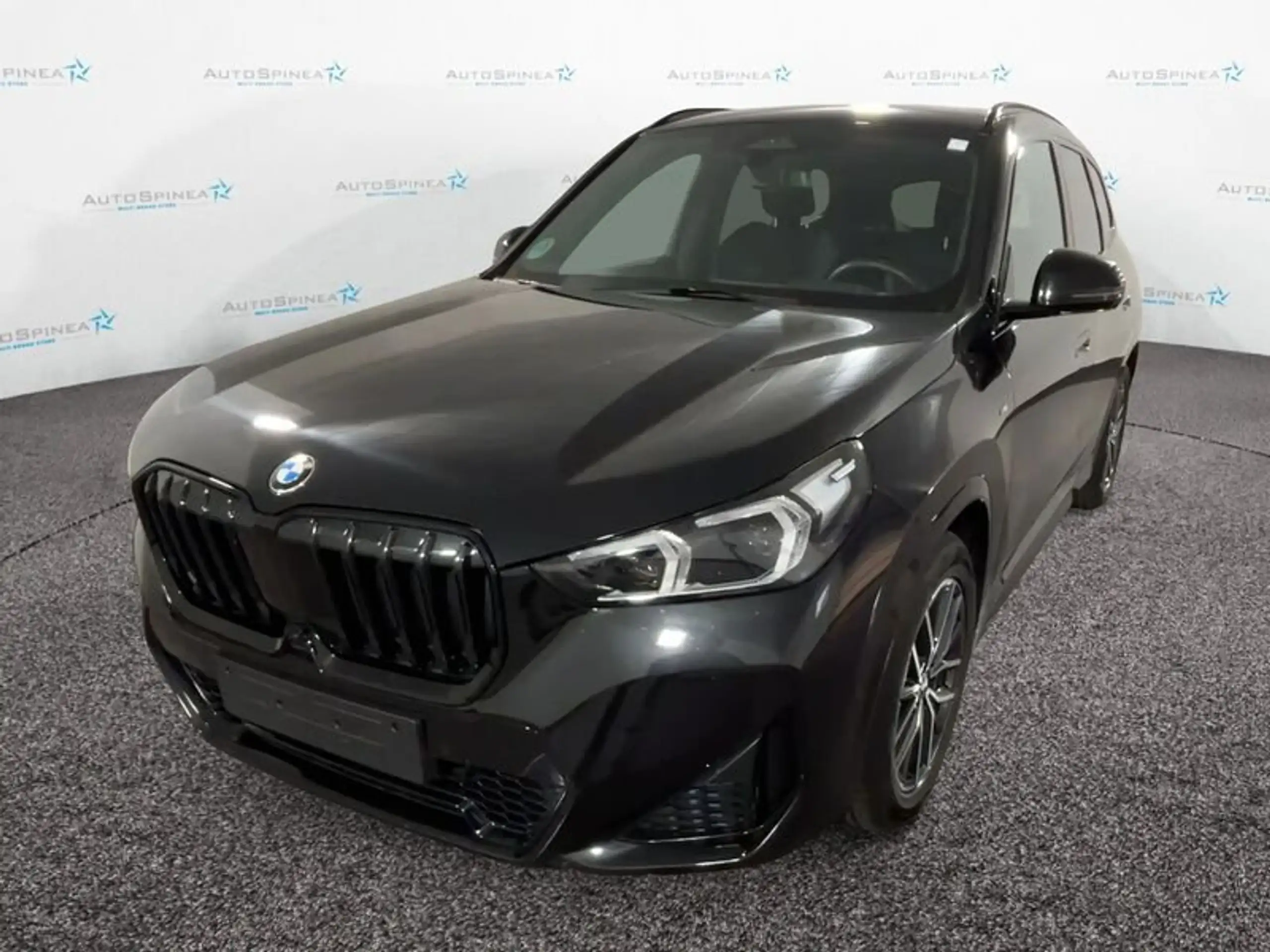 BMW - X1