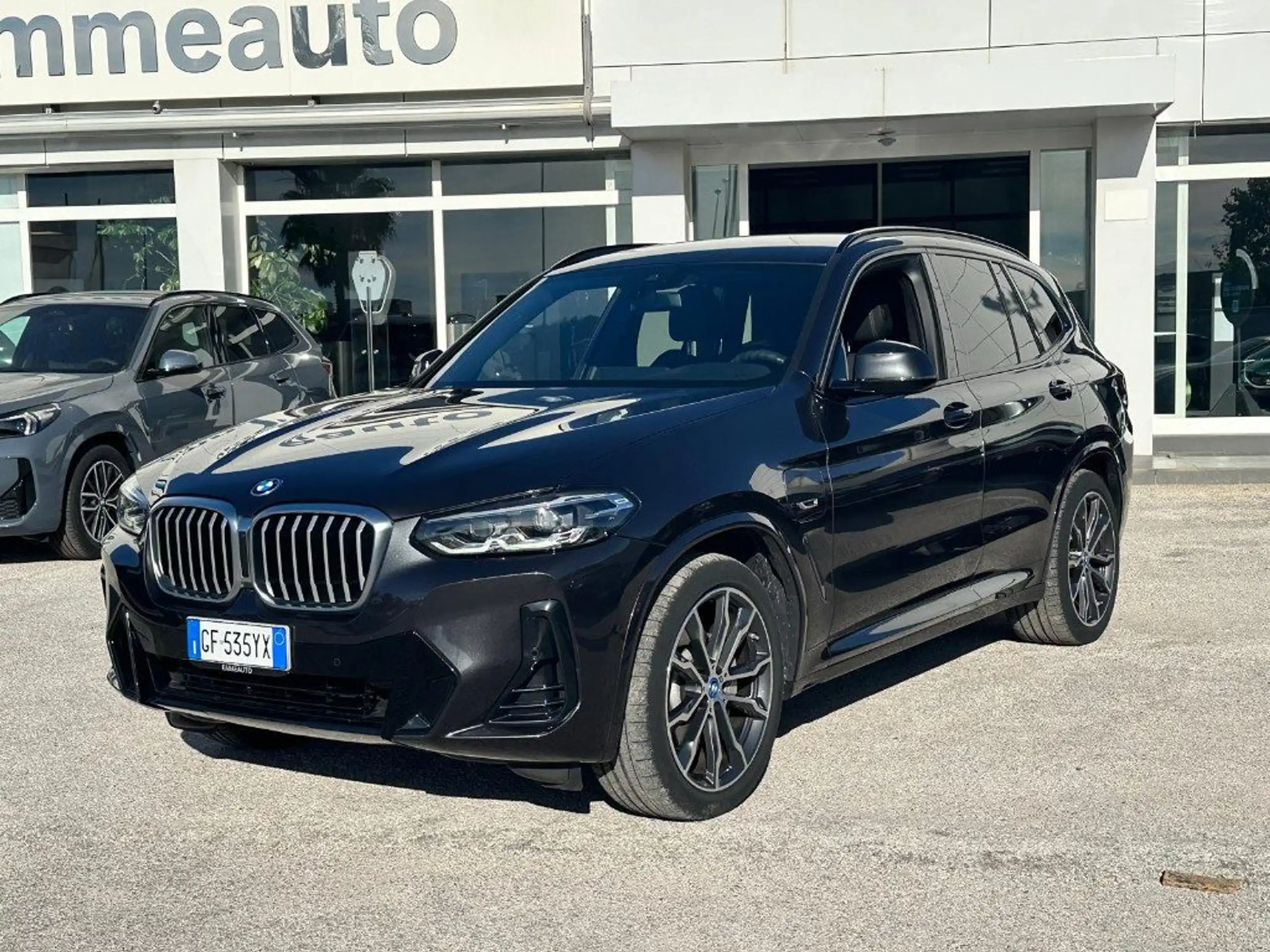 BMW - X3