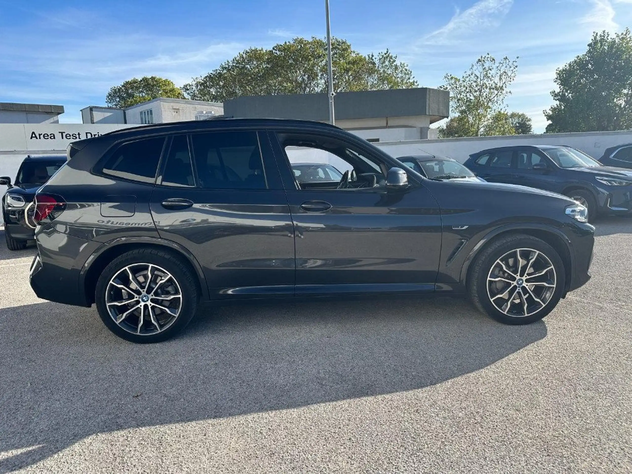 BMW - X3