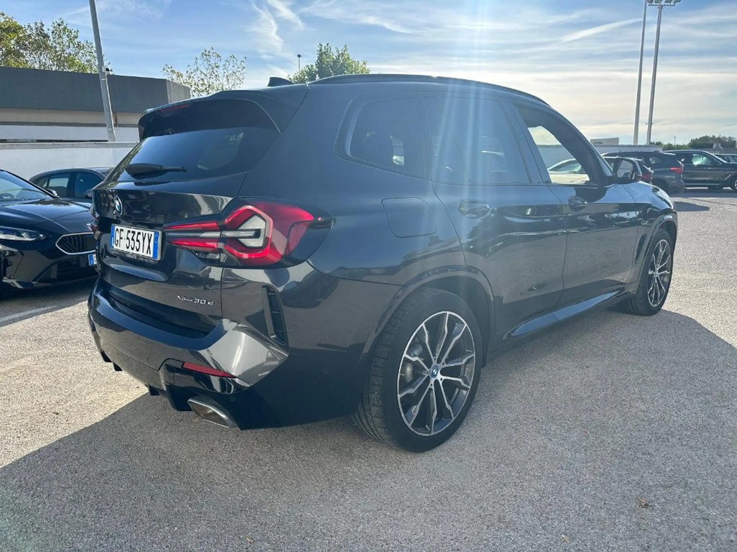 BMW - X3