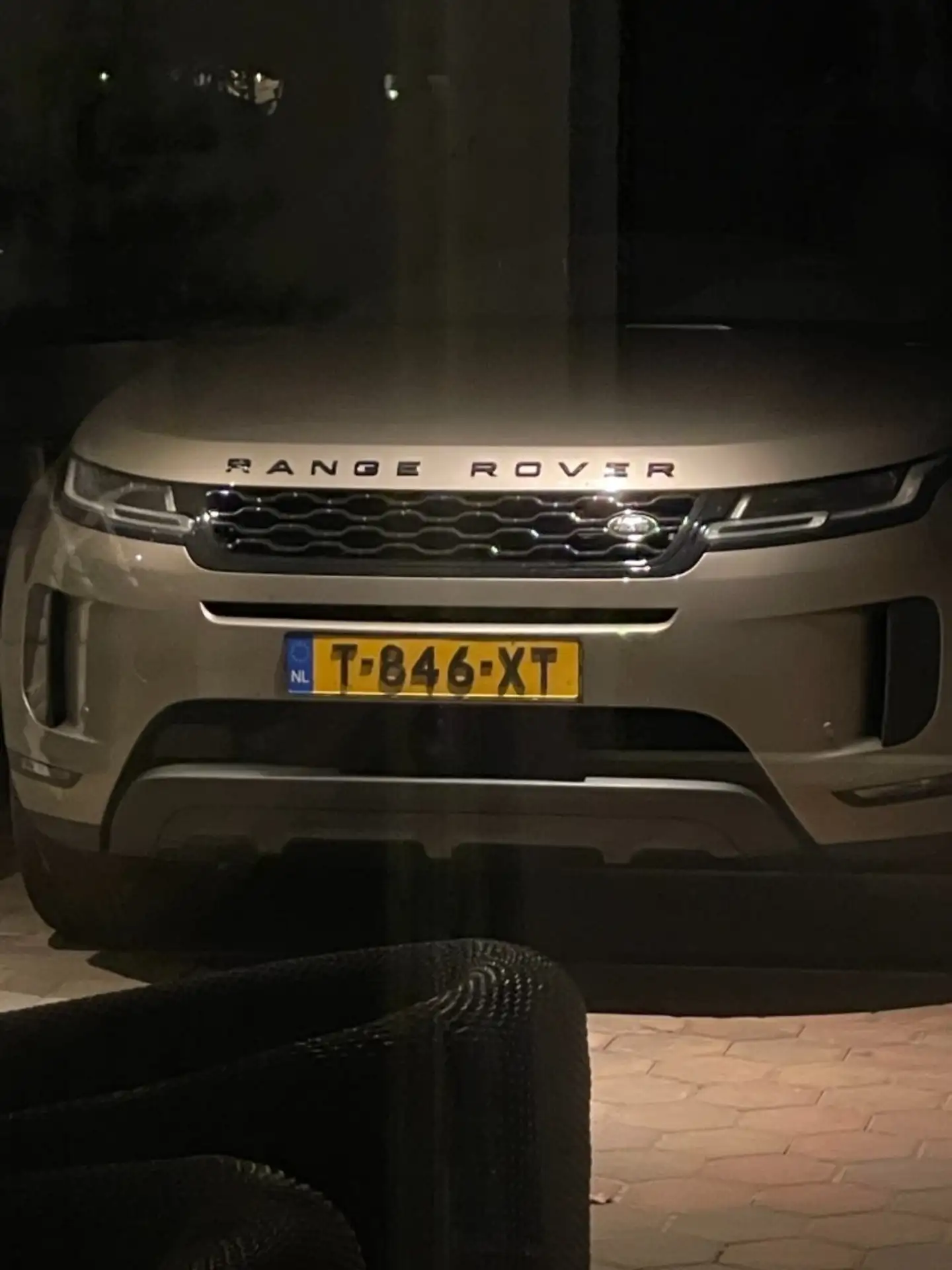 Land Rover - Range Rover Evoque