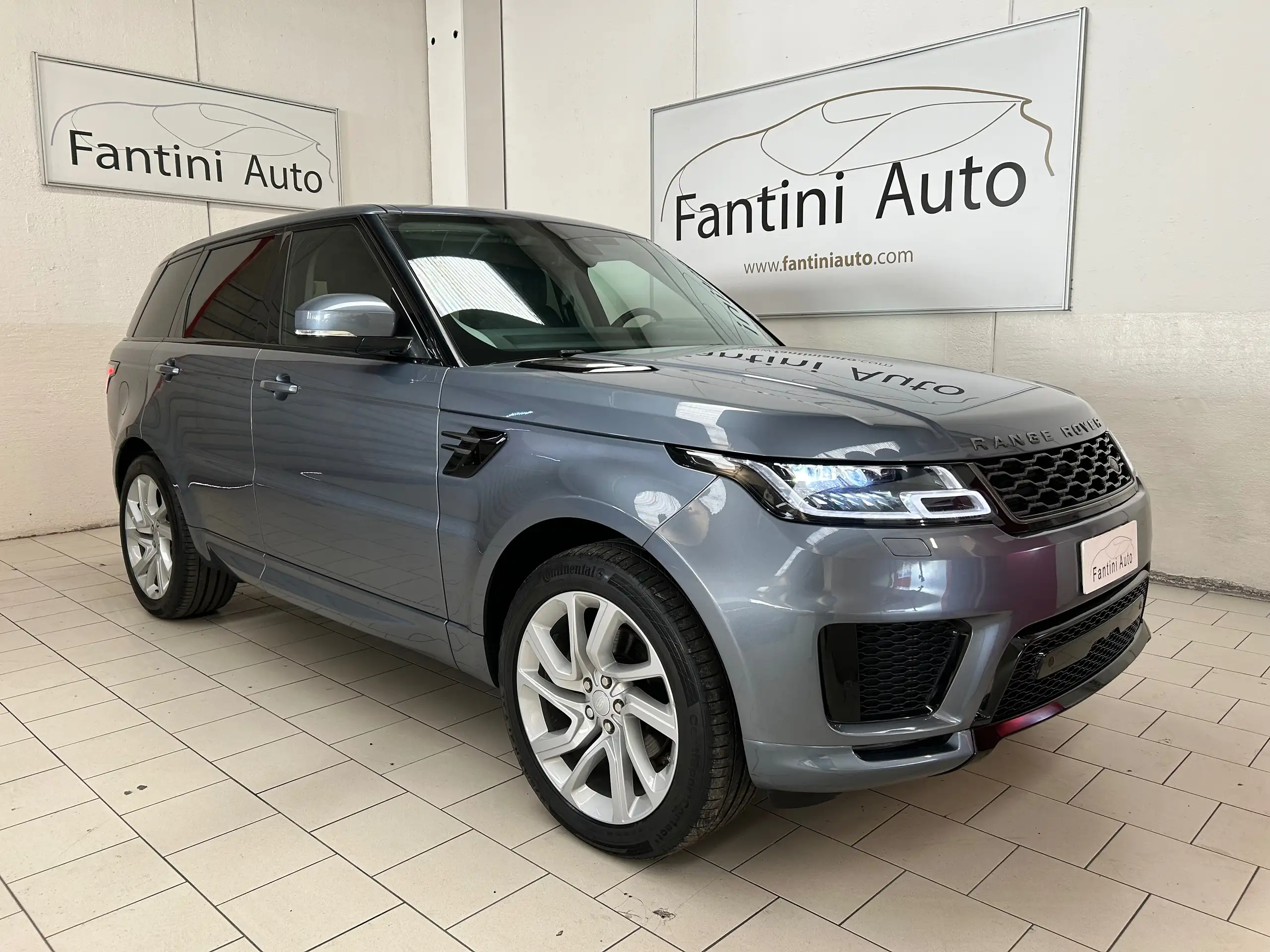 Land Rover - Range Rover Sport