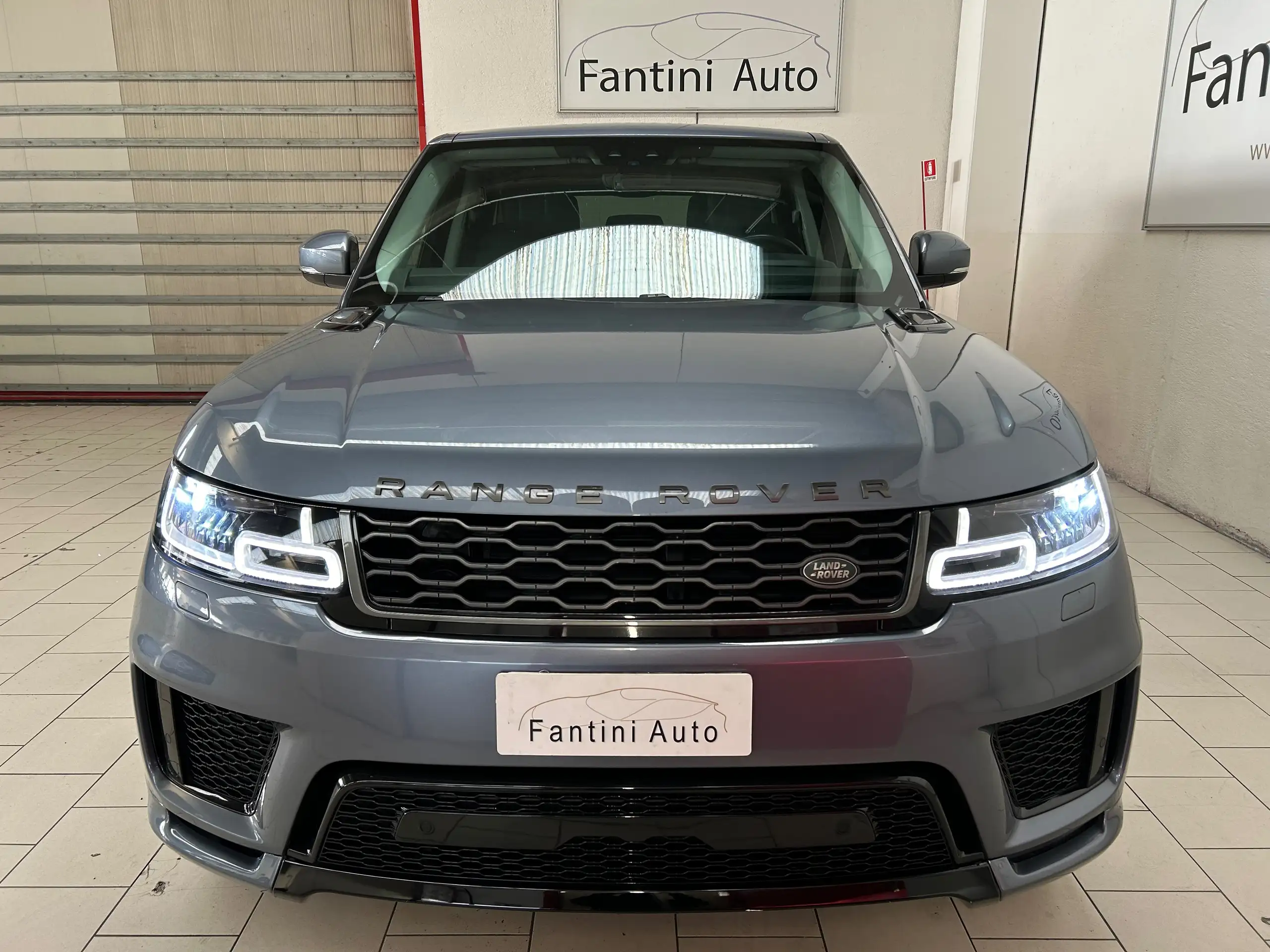 Land Rover - Range Rover Sport