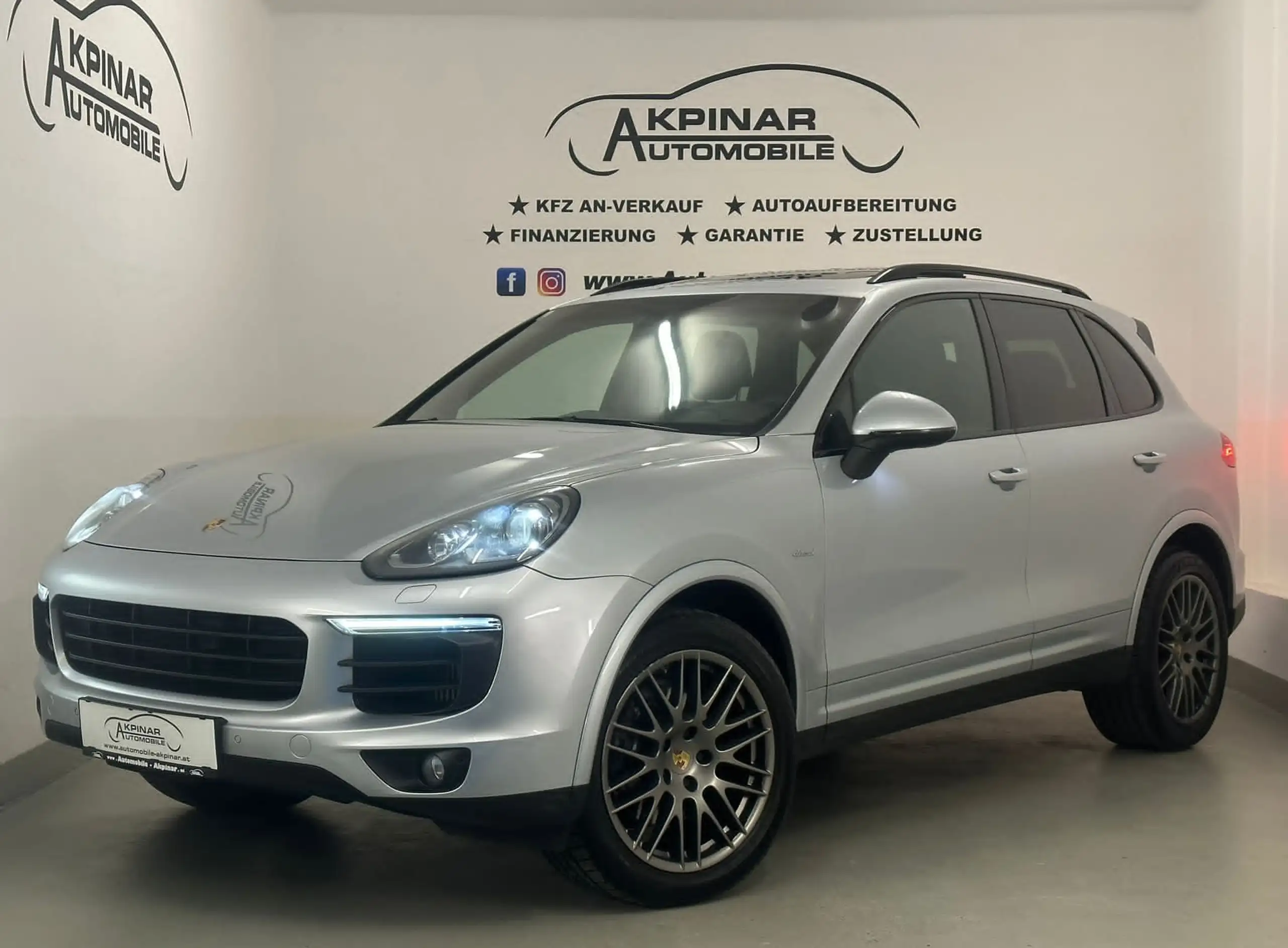 Porsche - Cayenne