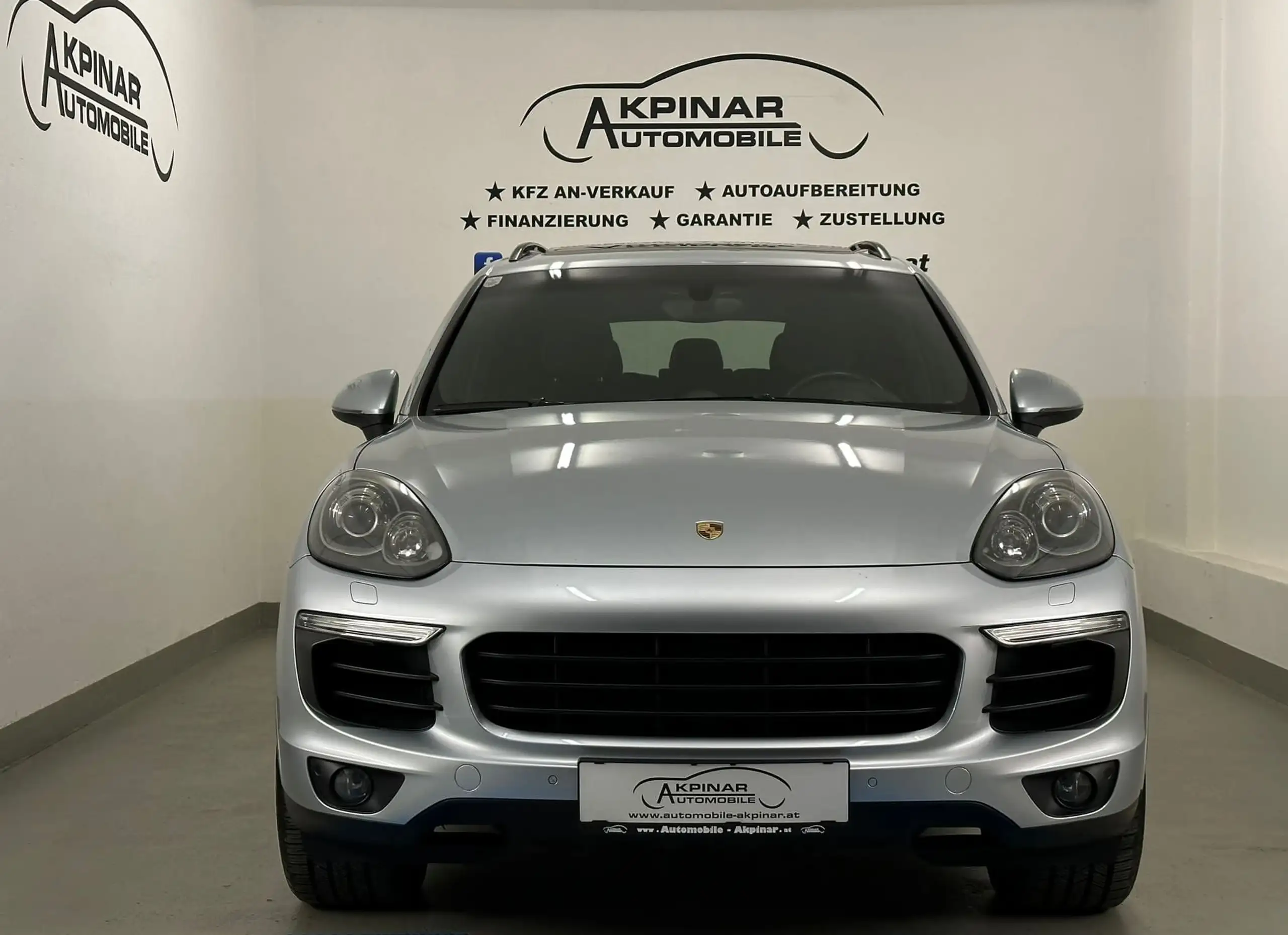 Porsche - Cayenne