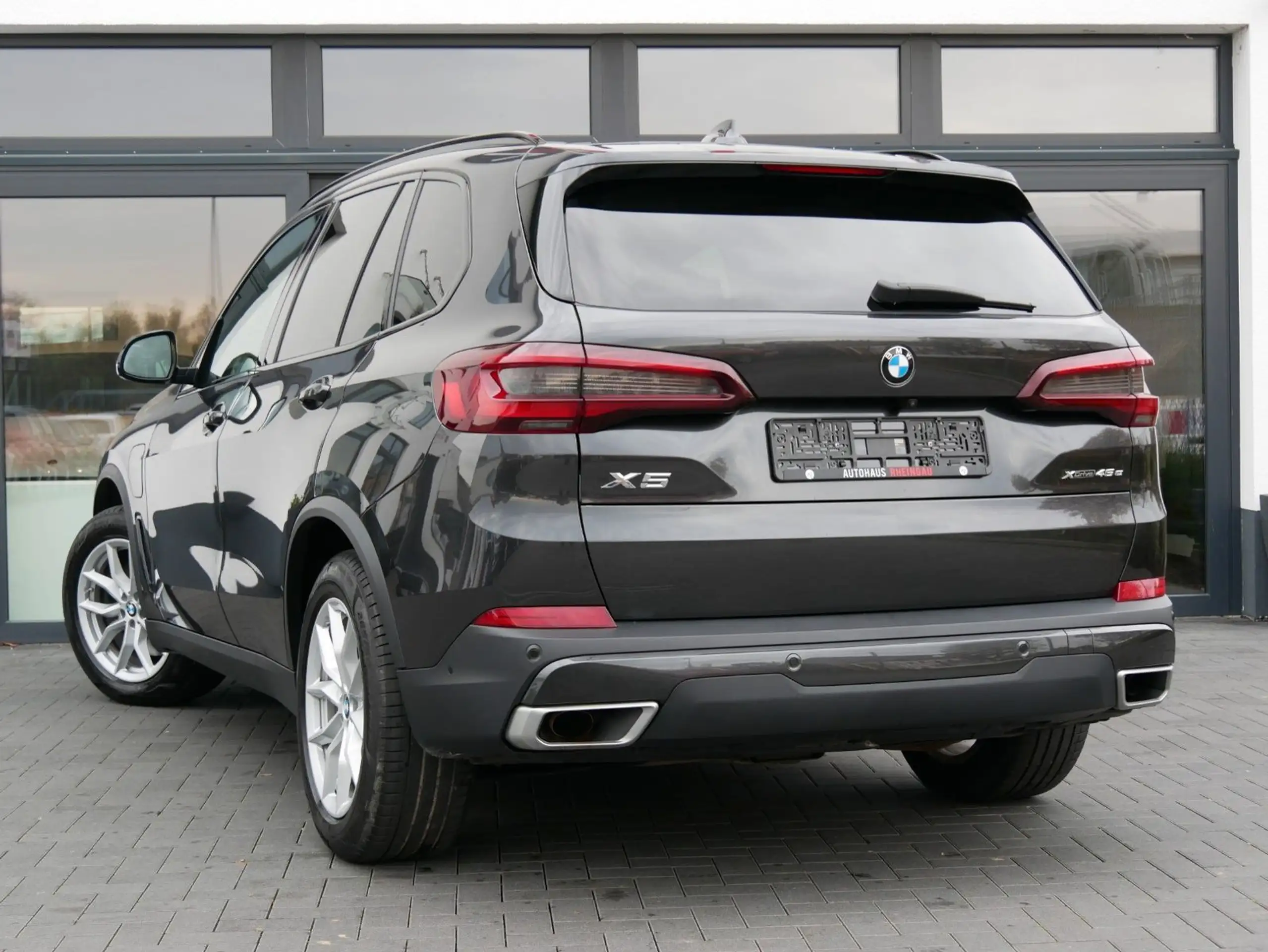 BMW - X5