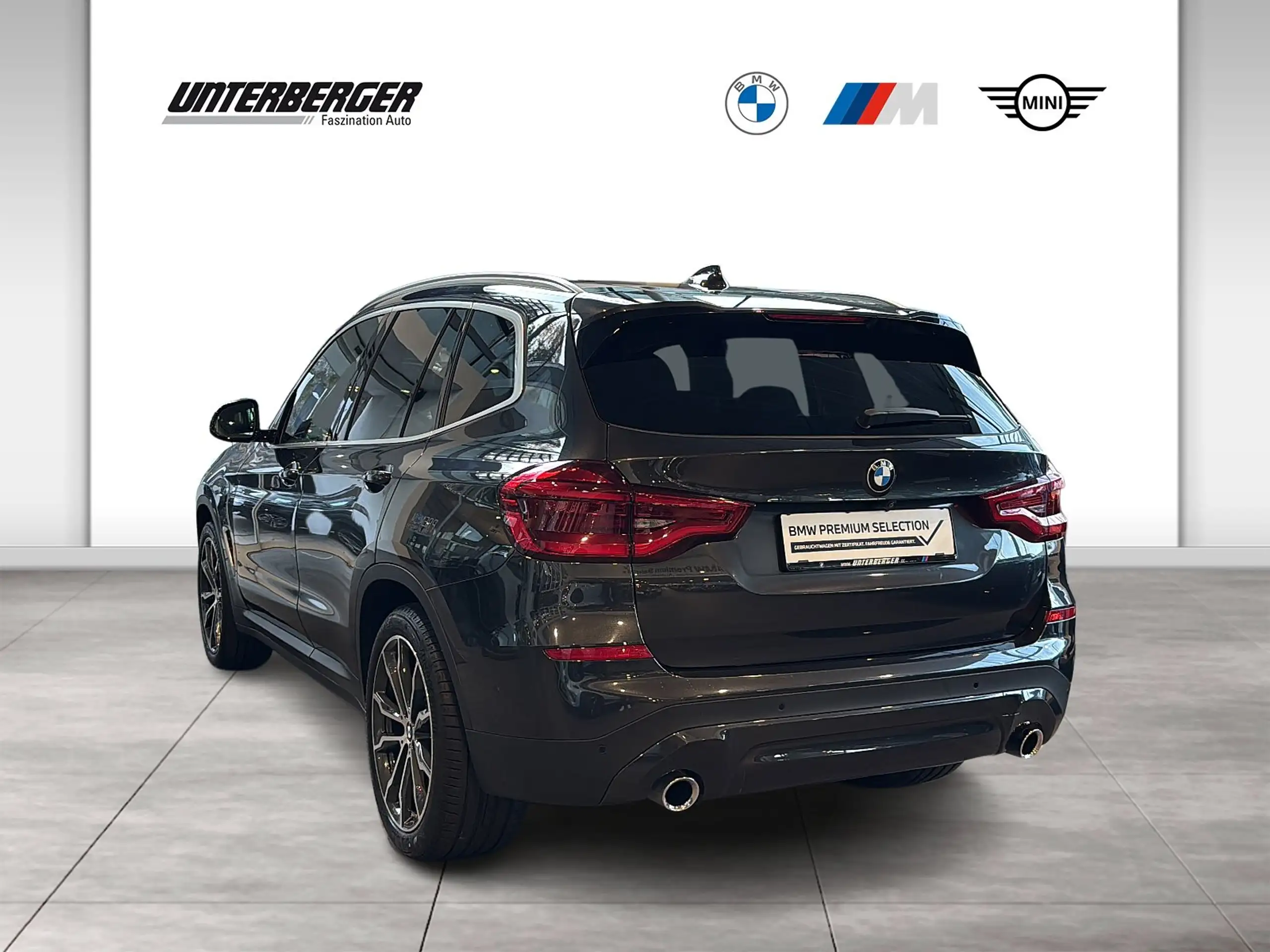 BMW - X3