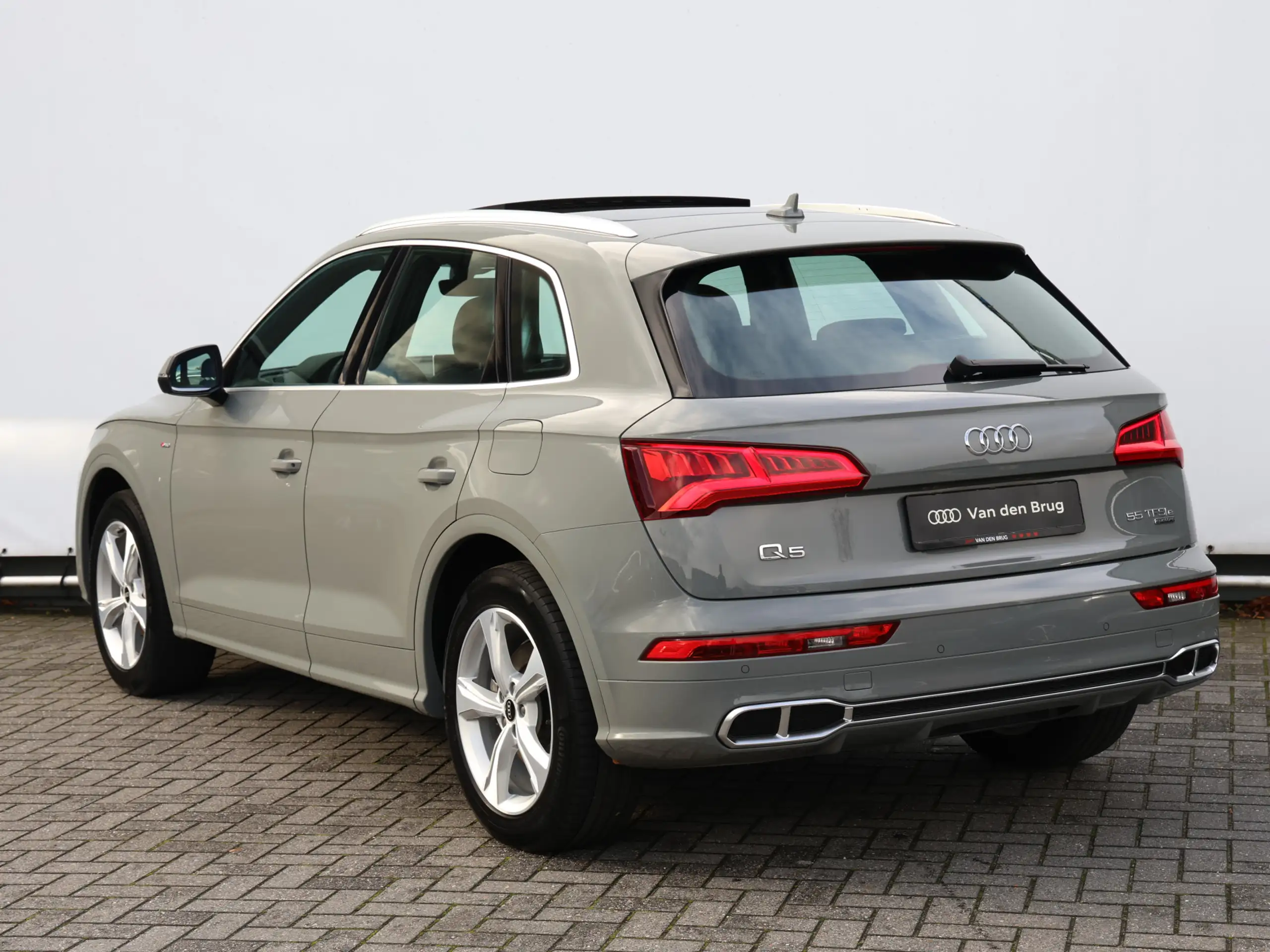 Audi - Q5