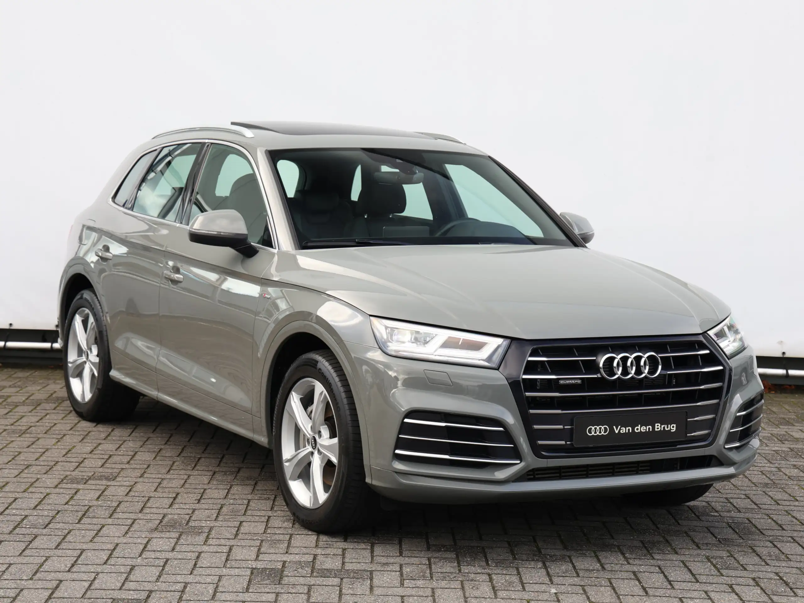 Audi - Q5