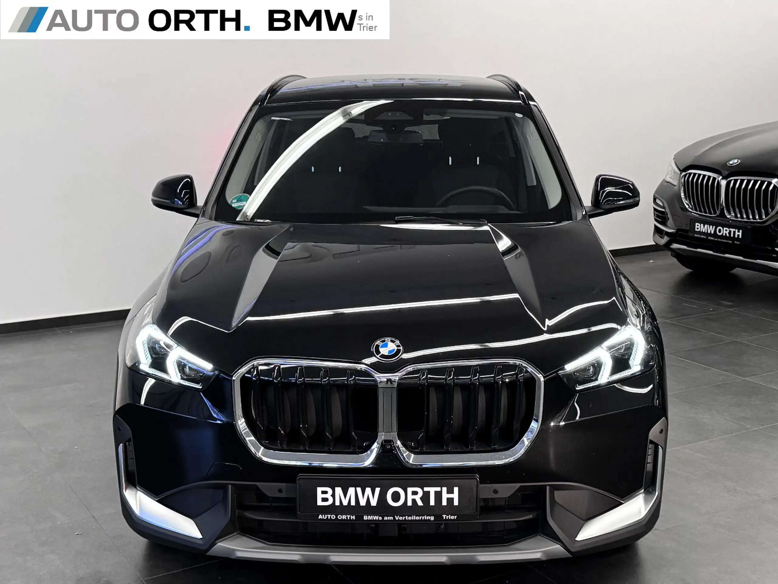 BMW - X1