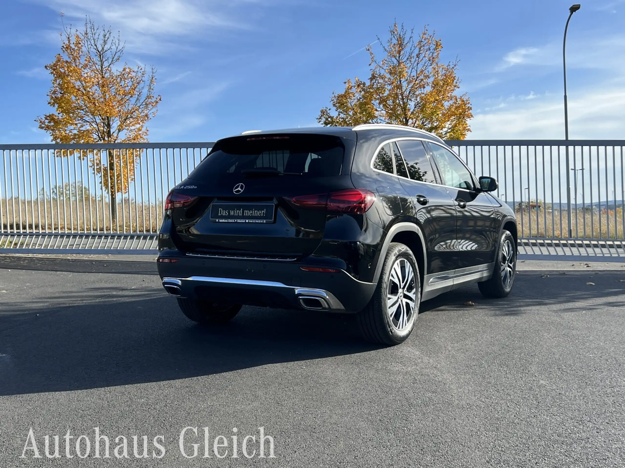 Mercedes-Benz - GLA 250