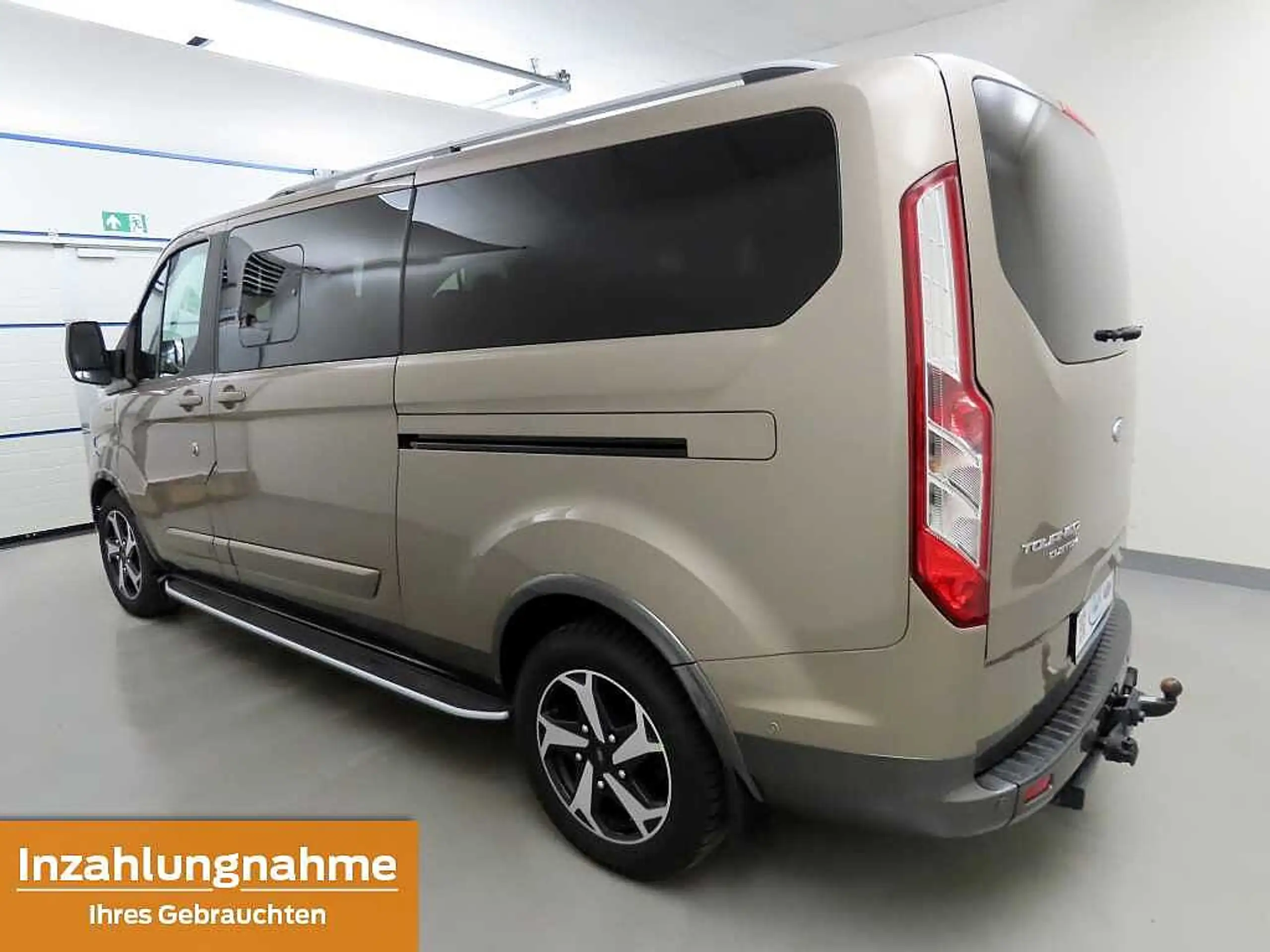 Ford - Tourneo Custom