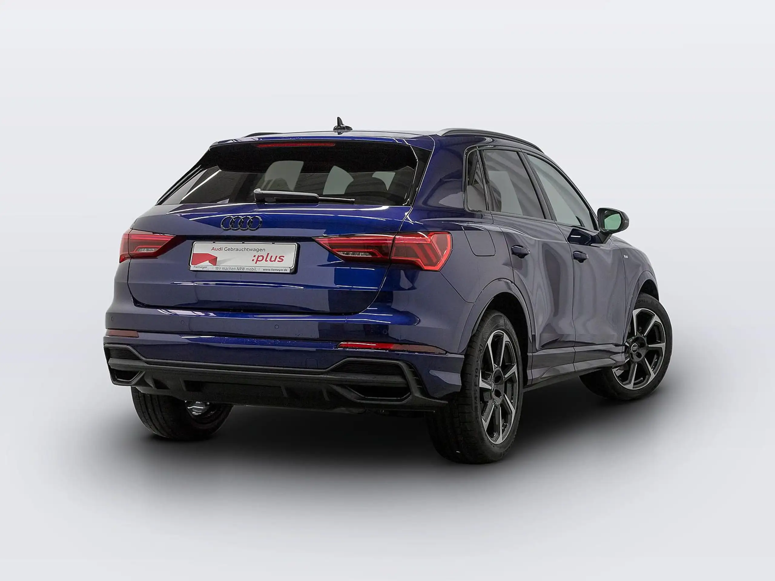 Audi - Q3