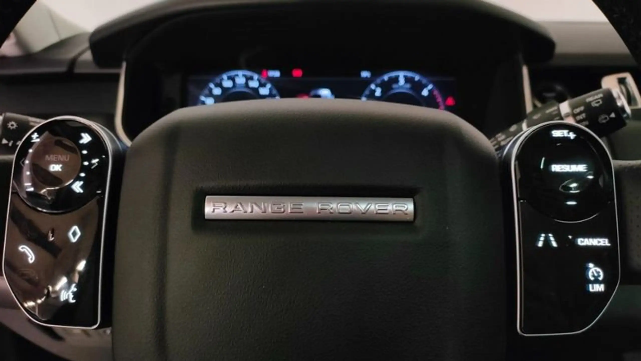 Land Rover - Range Rover Sport