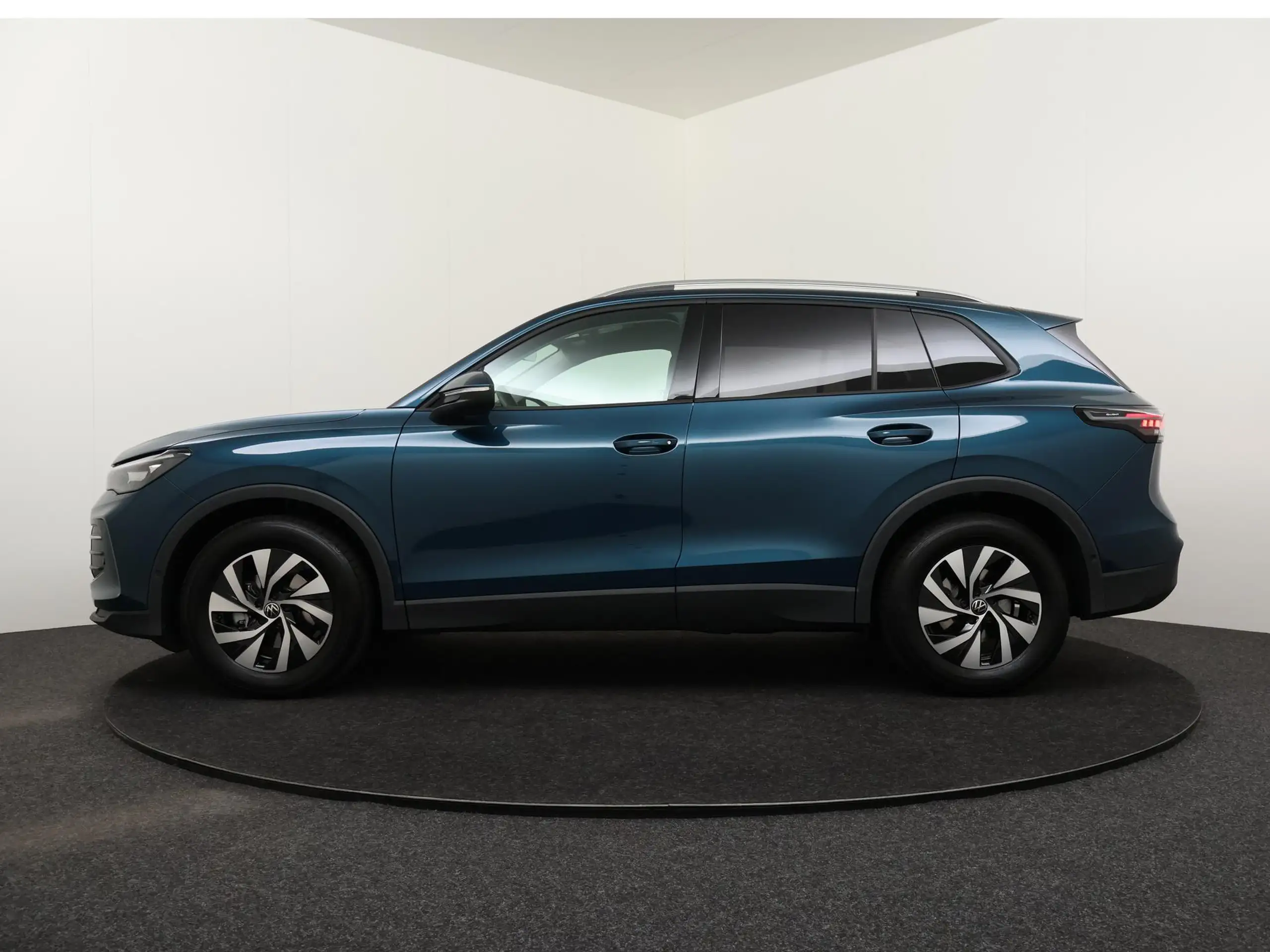 Volkswagen - Tiguan