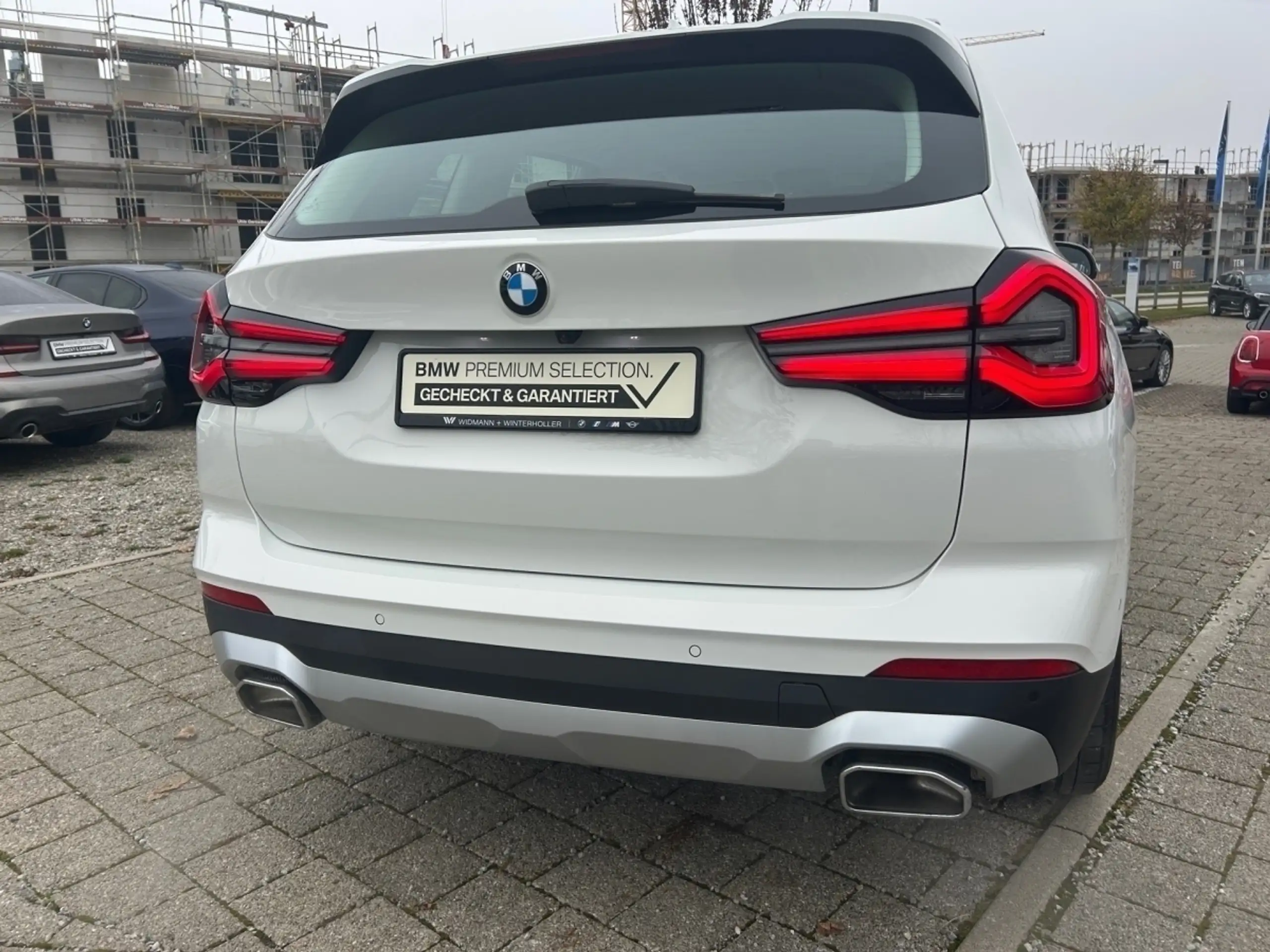 BMW - X3