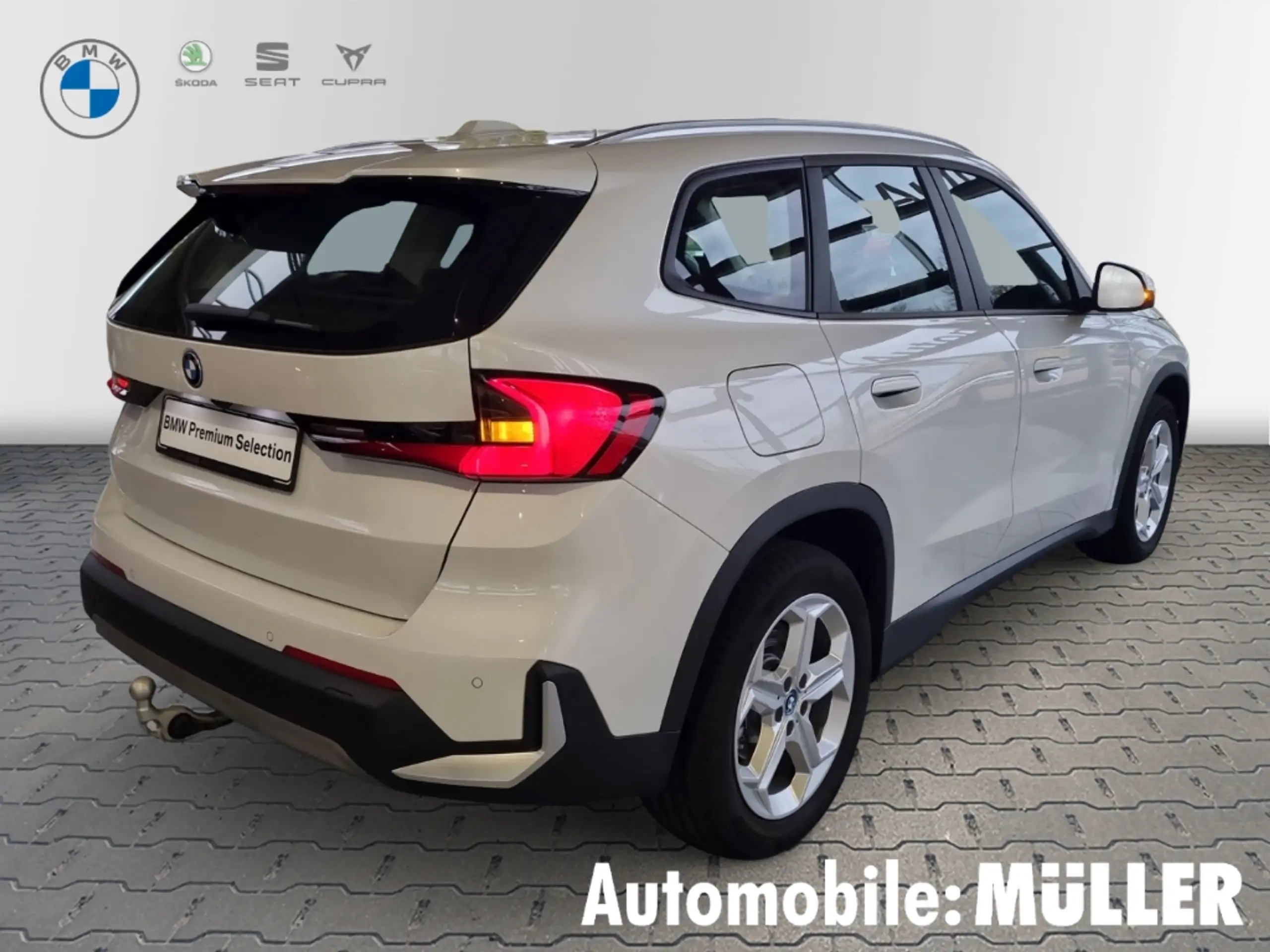 BMW - X1