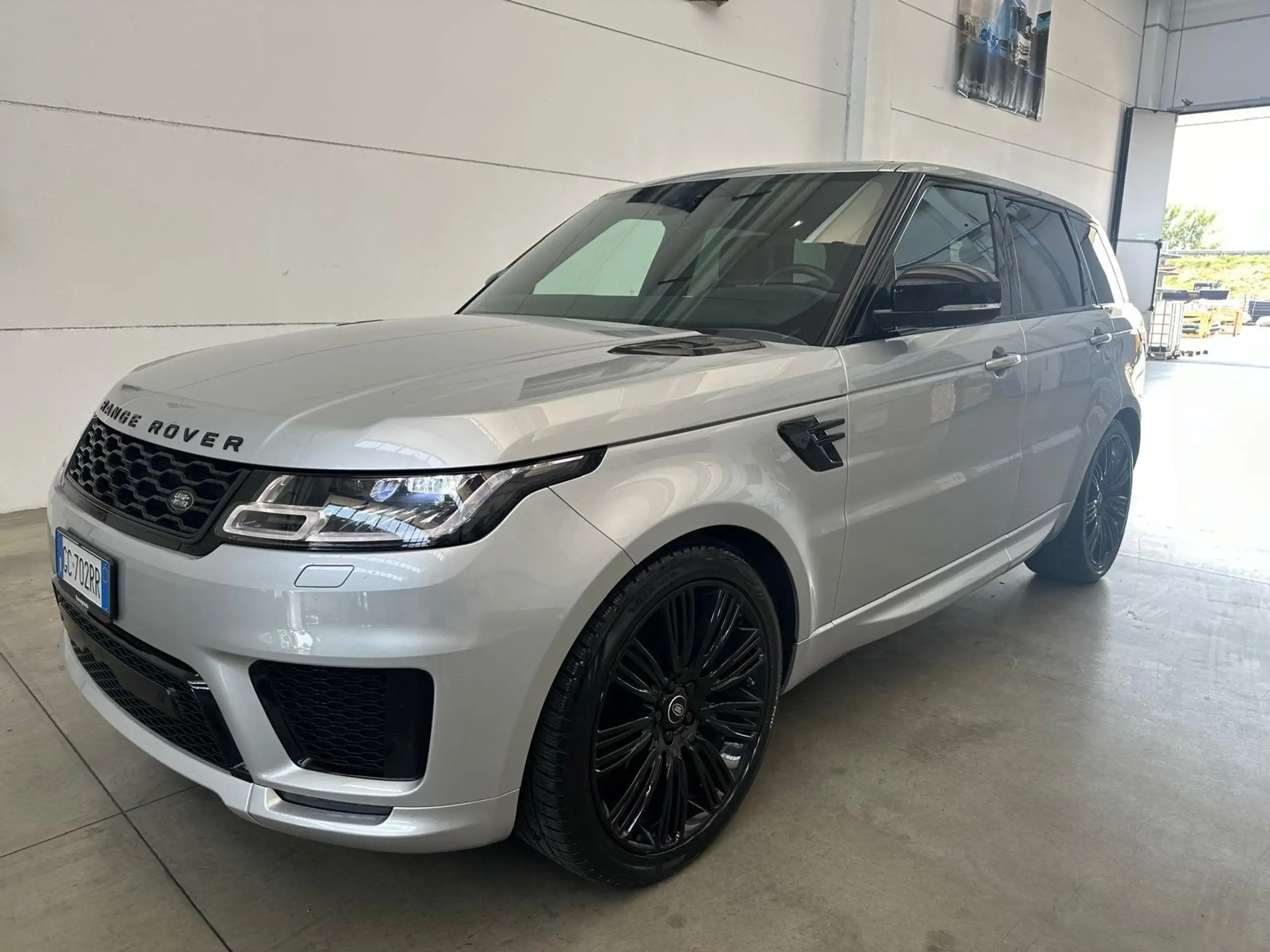 Land Rover - Range Rover Sport