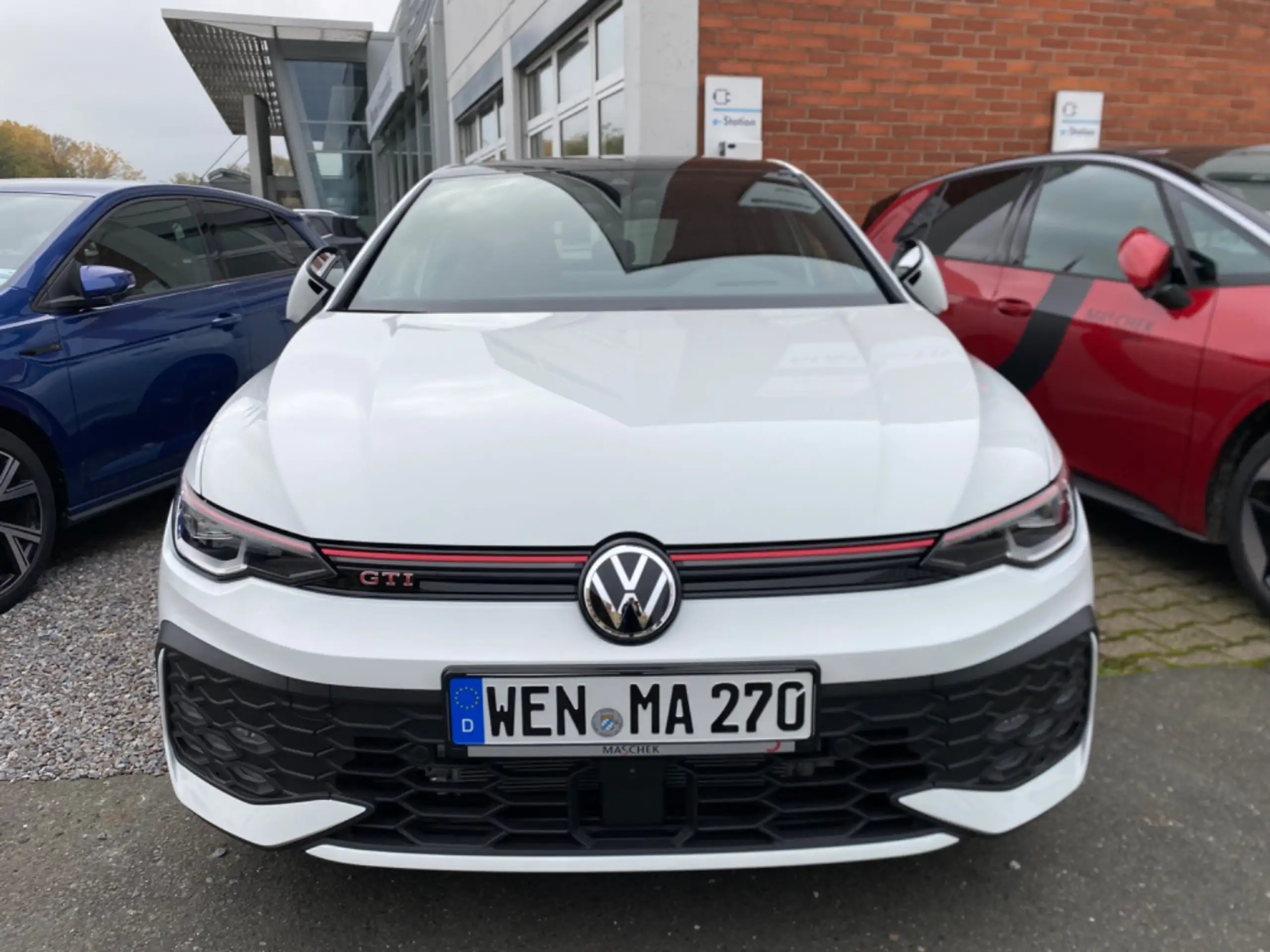 Volkswagen - Golf GTI