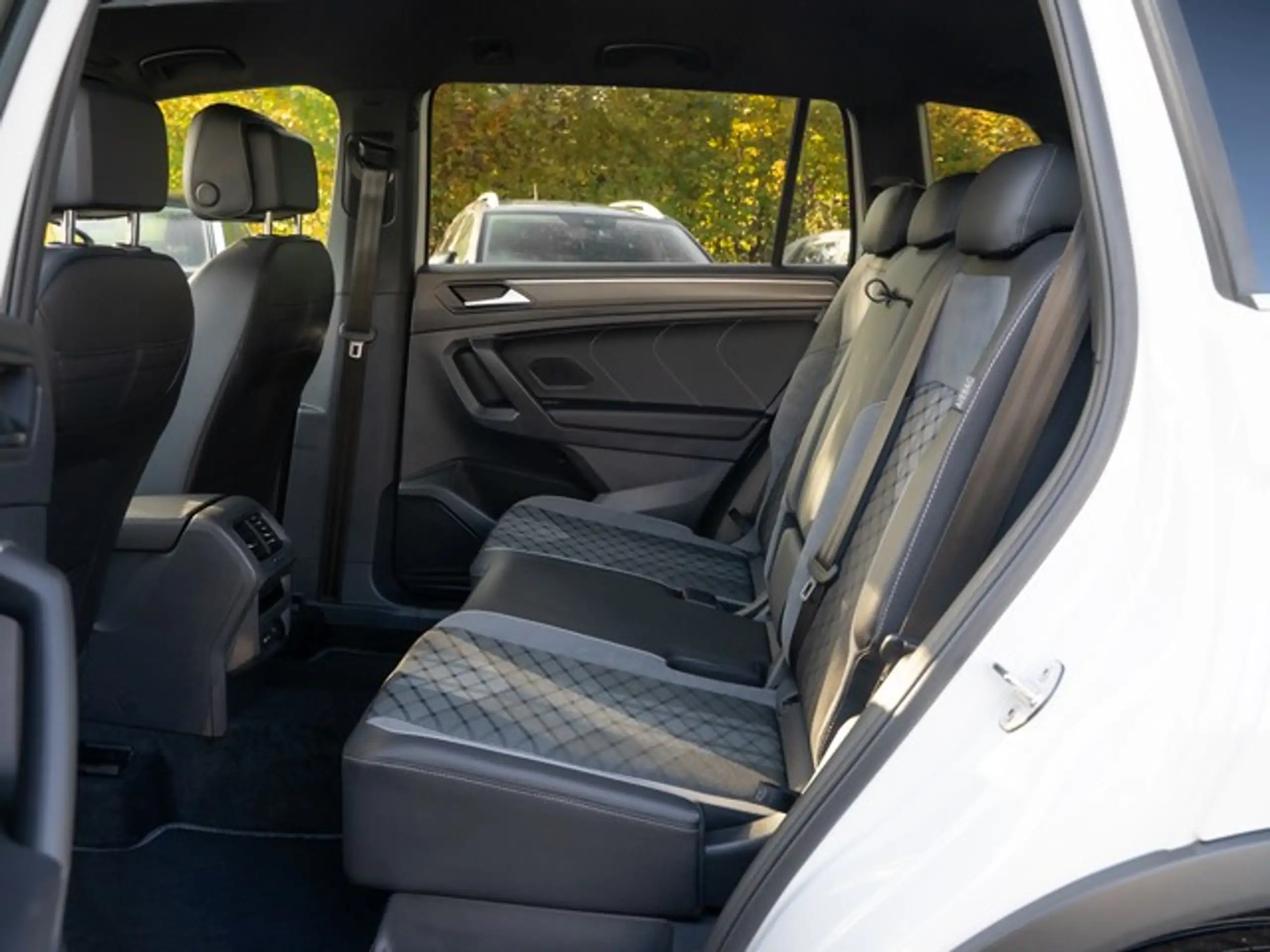 Volkswagen - Tiguan Allspace