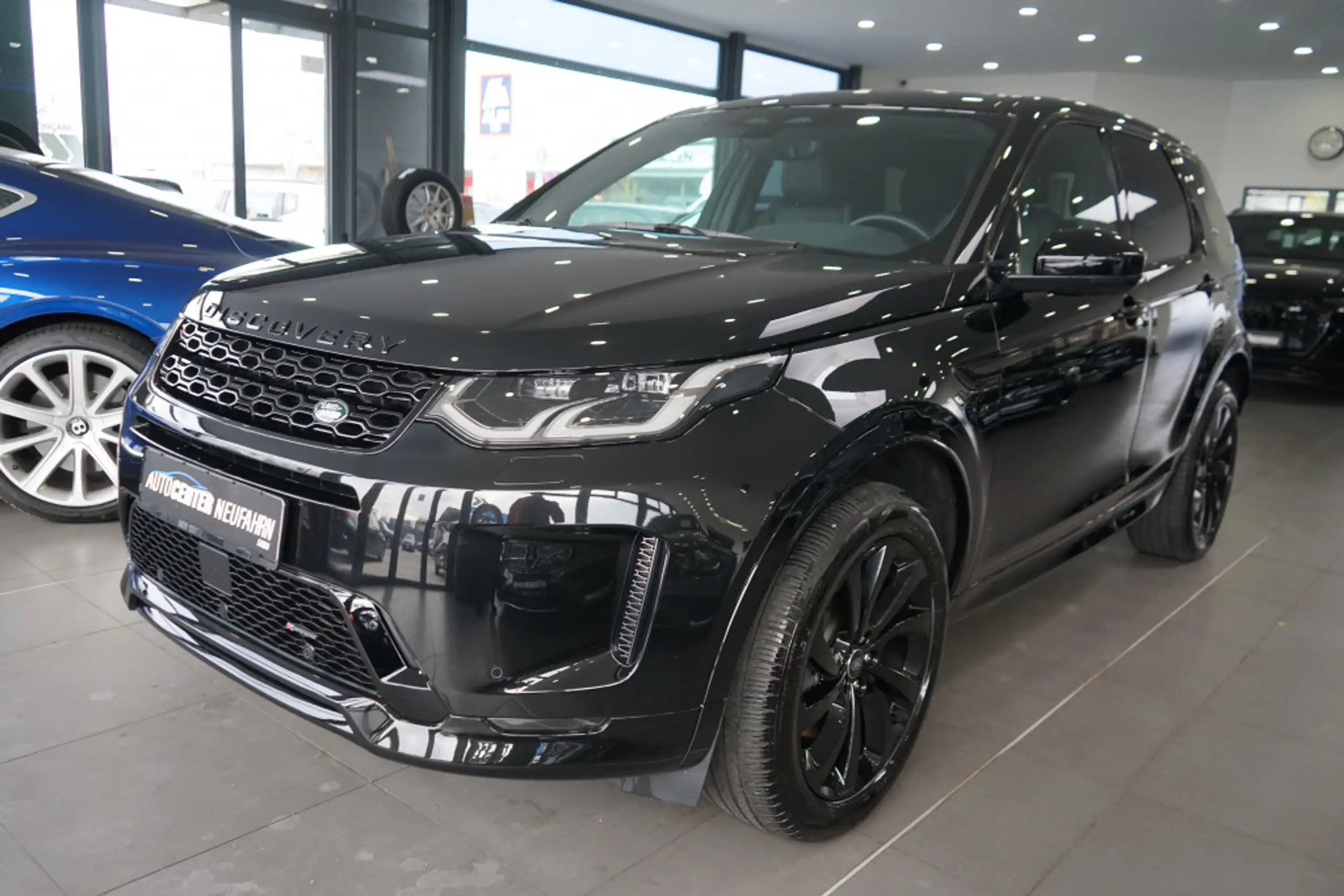 Land Rover - Discovery Sport