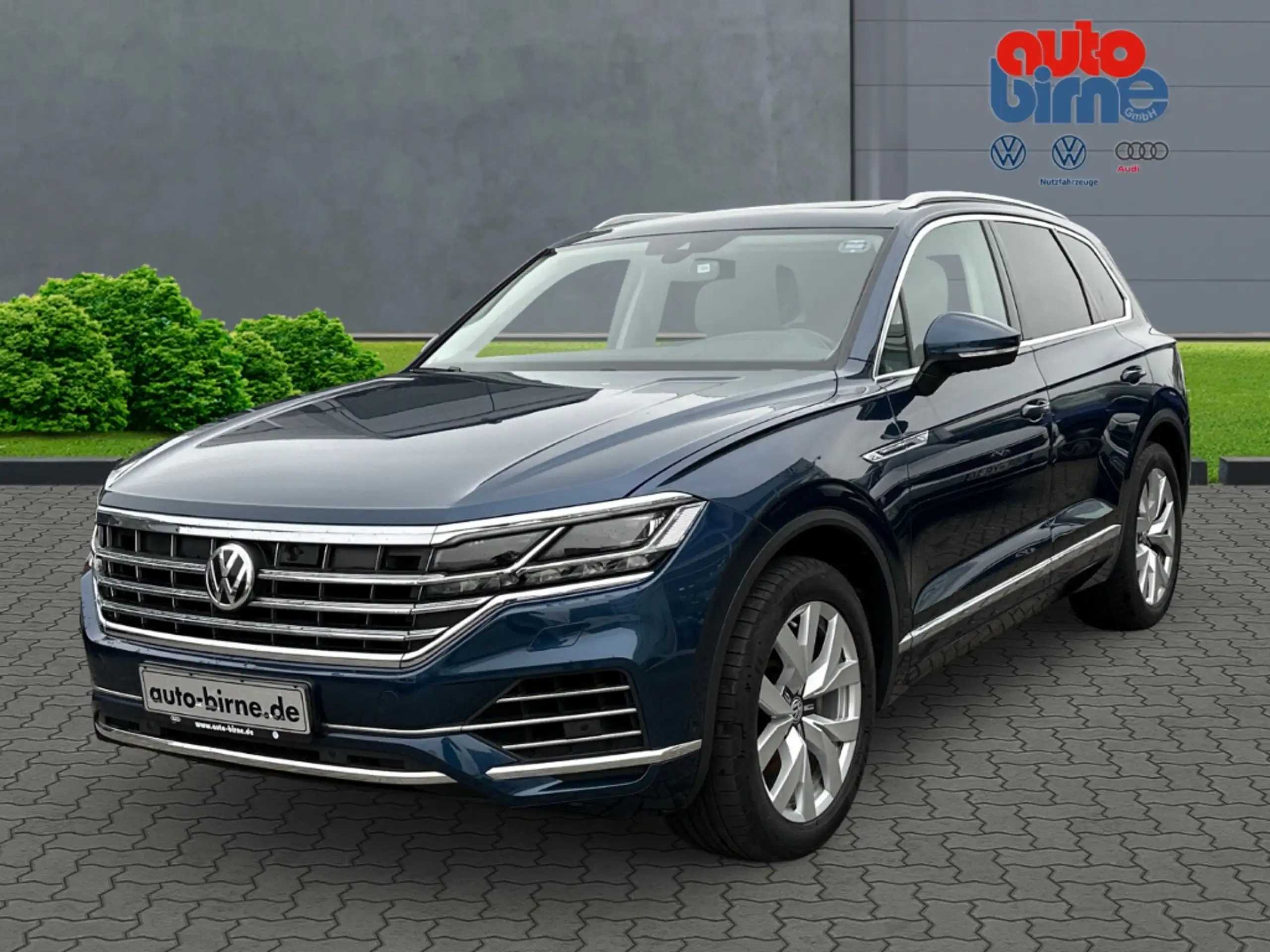 Volkswagen - Touareg