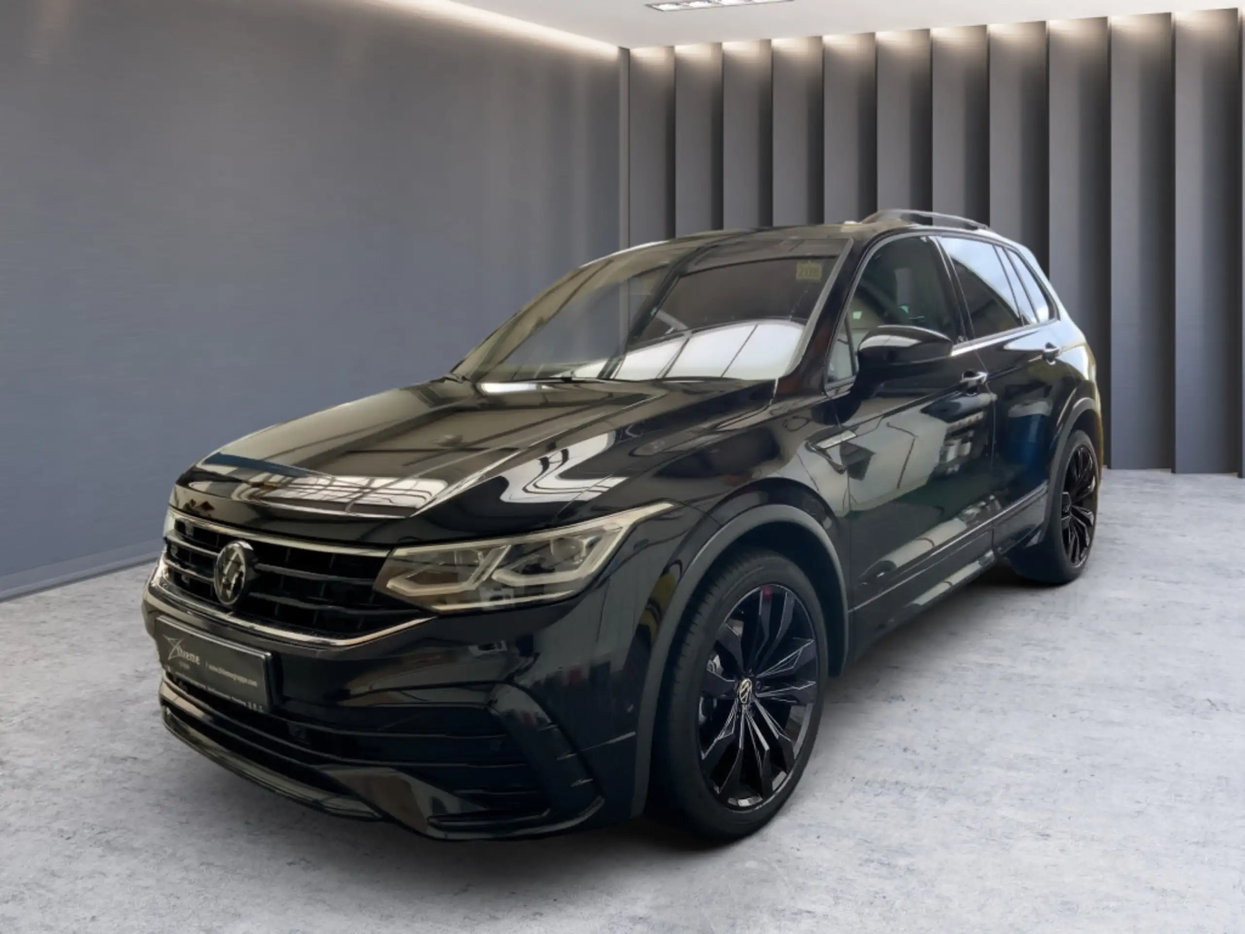 Volkswagen - Tiguan