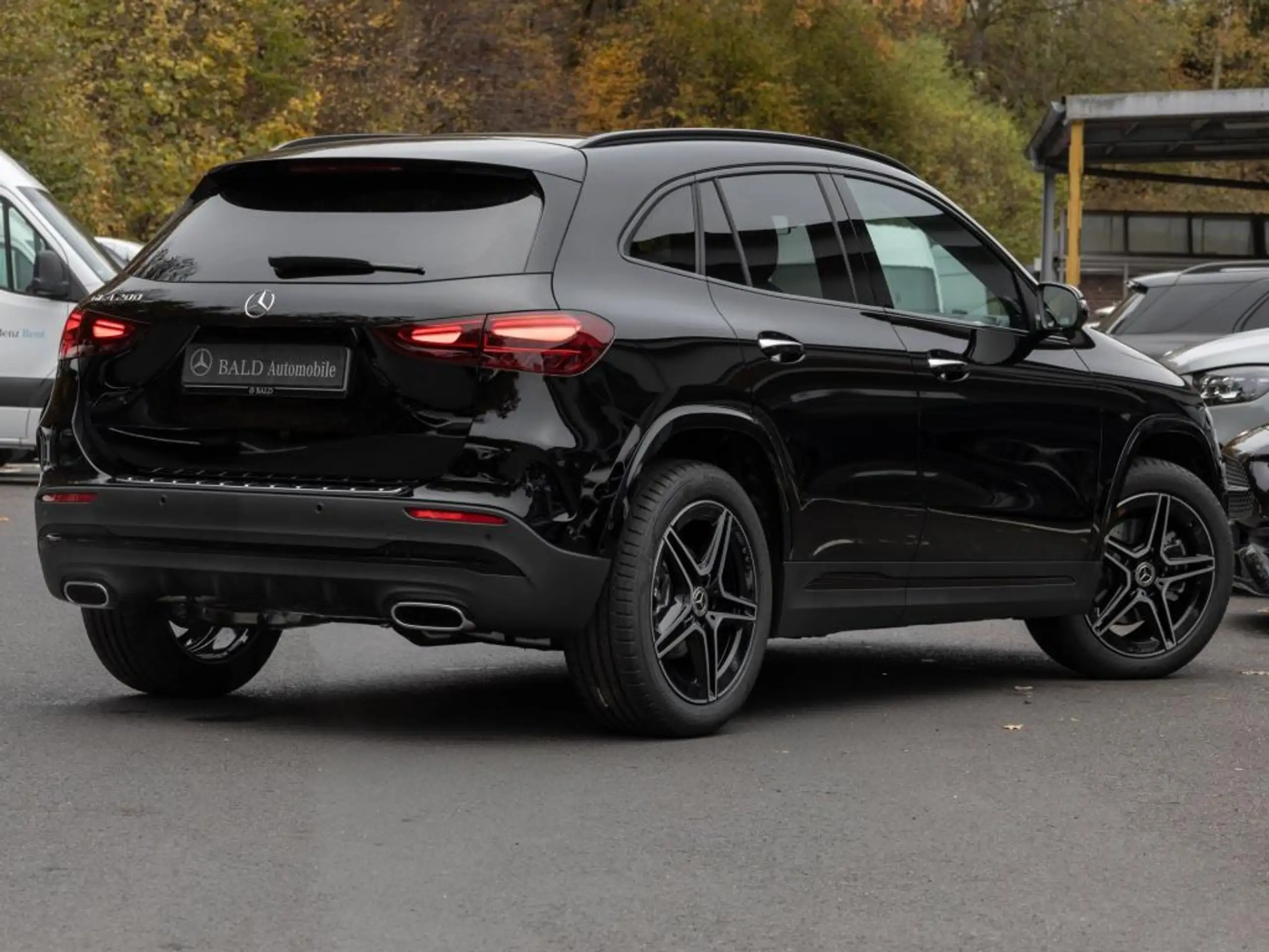 Mercedes-Benz - GLA 200