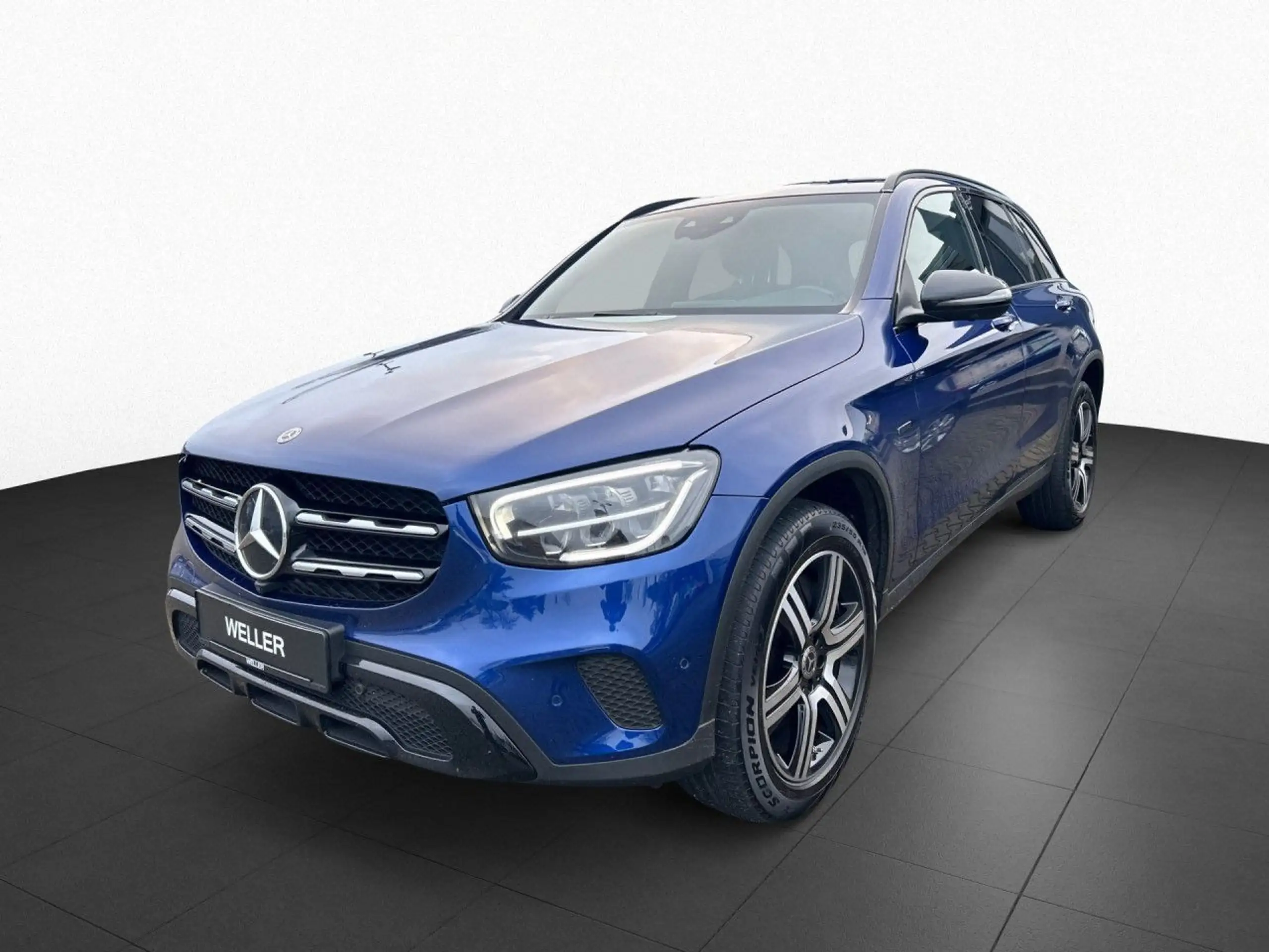 Mercedes-Benz - GLC 300