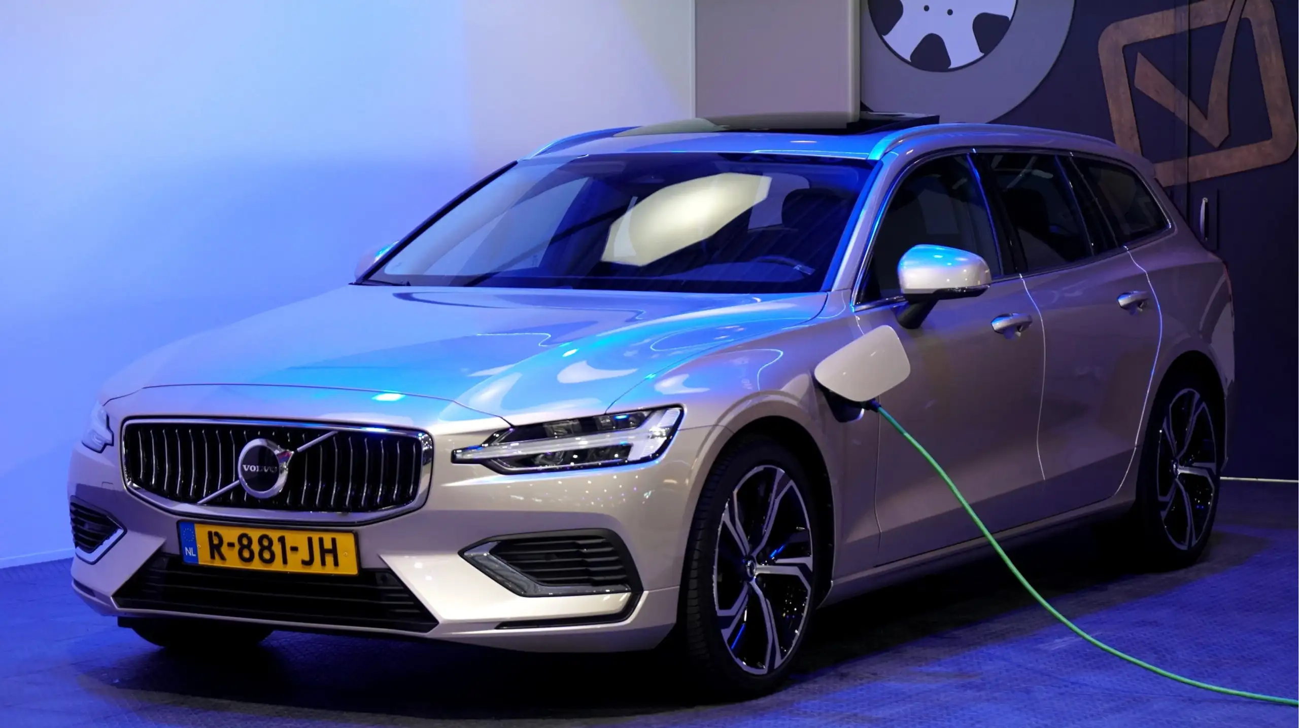 Volvo - V60