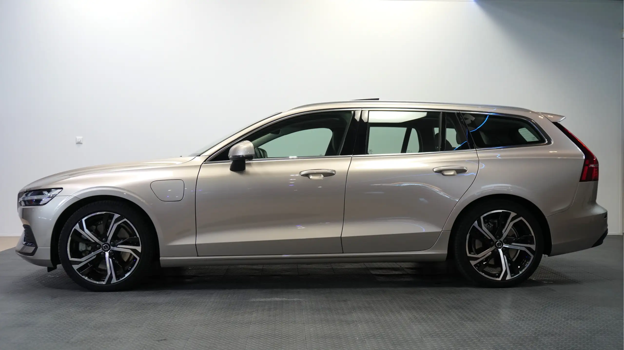 Volvo - V60